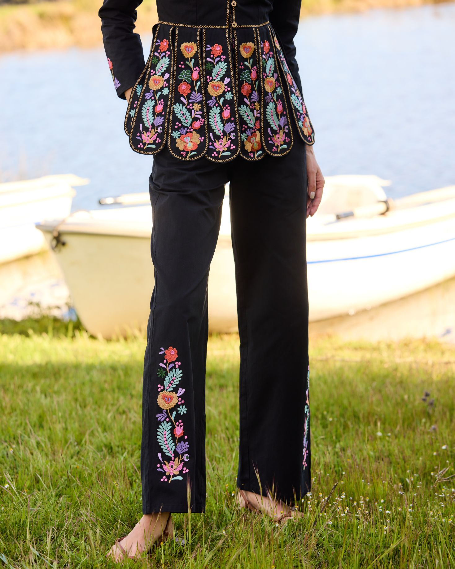 PANTALON FORMENTERA NEGRO The IQ Collection
