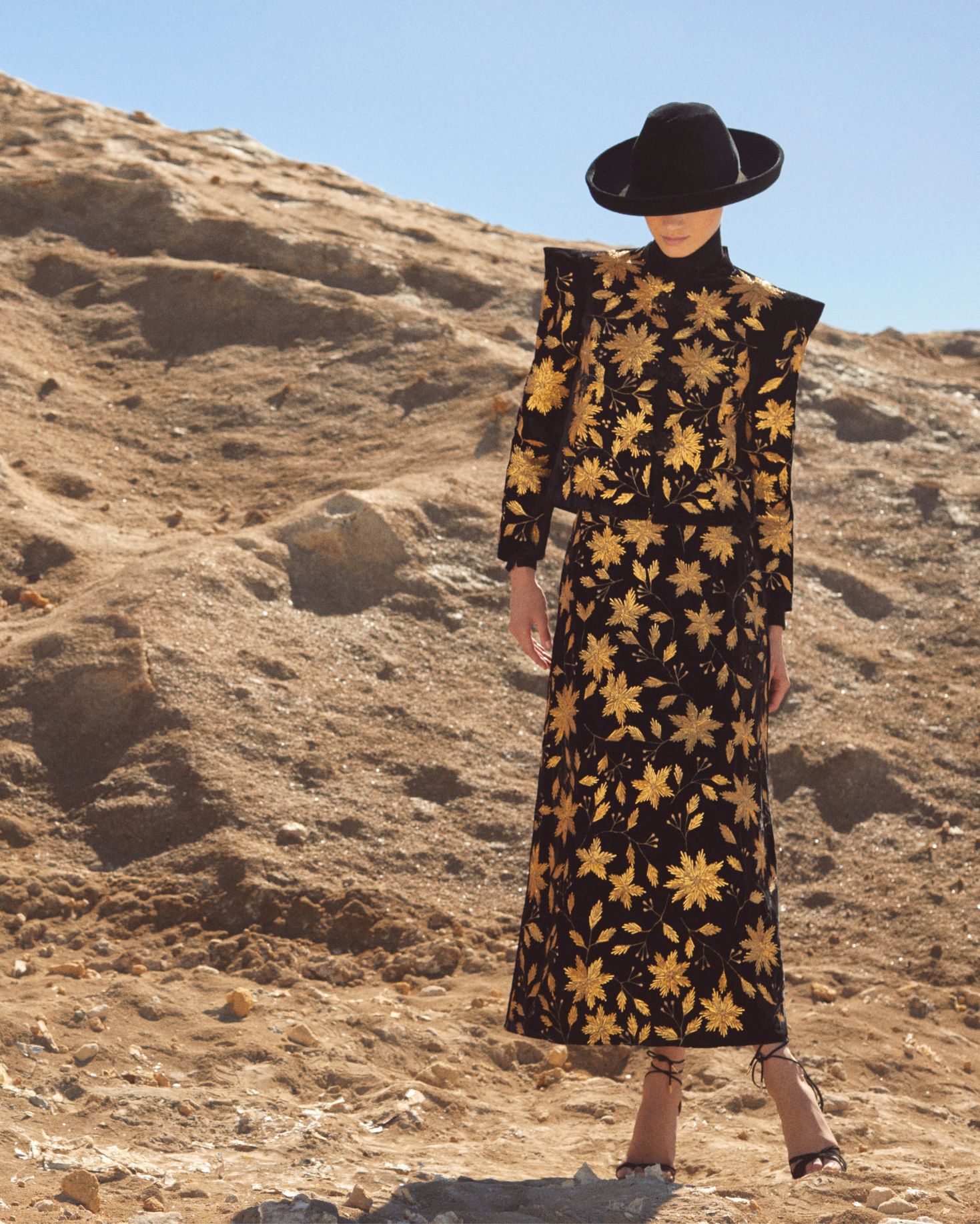 FALDA COVA The IQ Collection