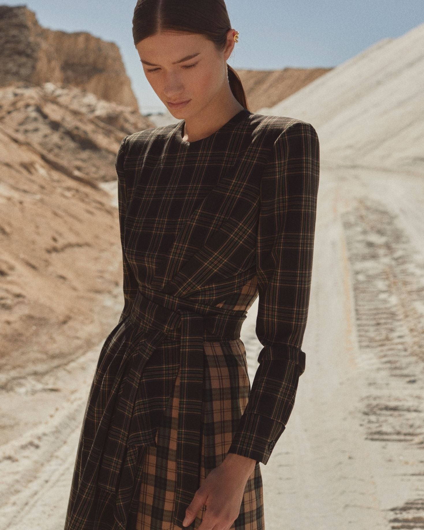 VESTIDO OLMO The IQ Collection