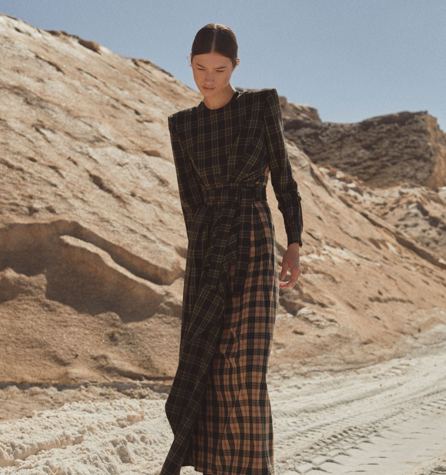 VESTIDO OLMO The IQ Collection