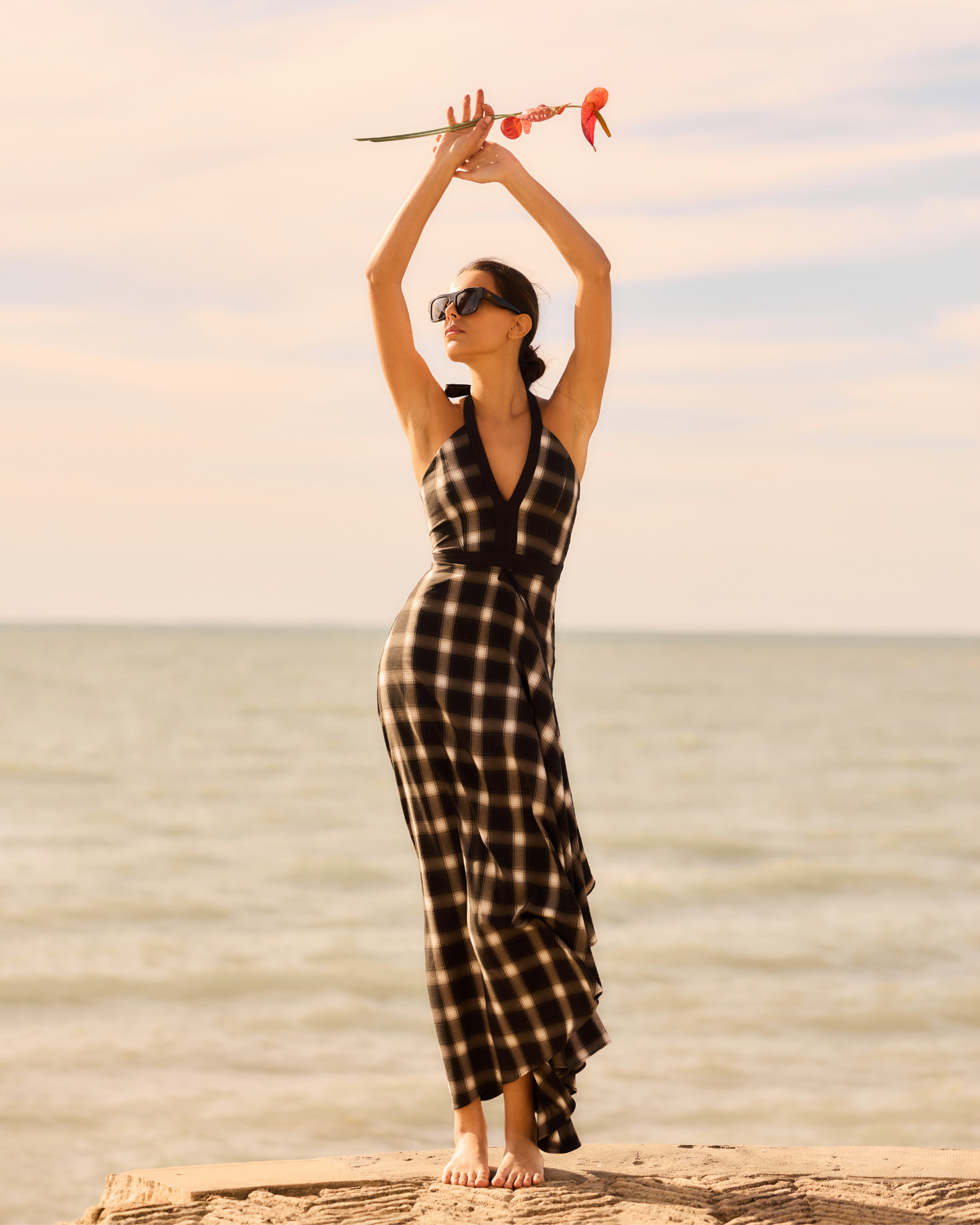 VESTIDO MAILEN NEGRO The IQ Collection