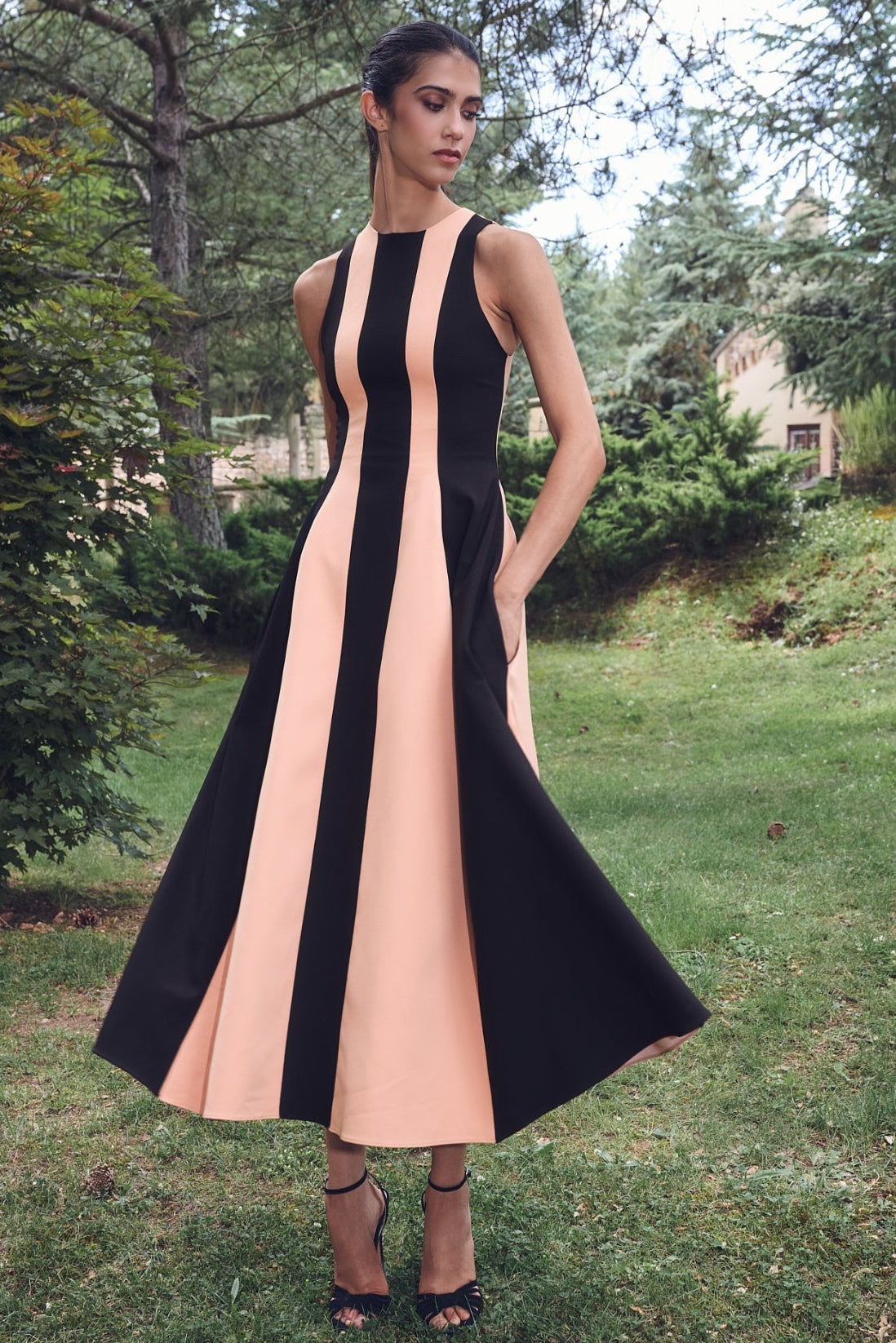 VESTIDO ANITA RAYAS The IQ Collection
