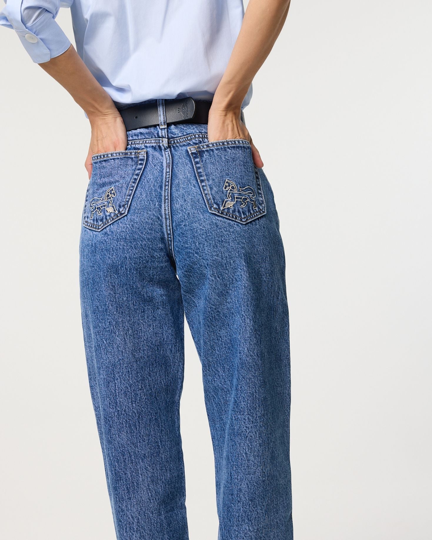 JEANS SOLERA The IQ Collection