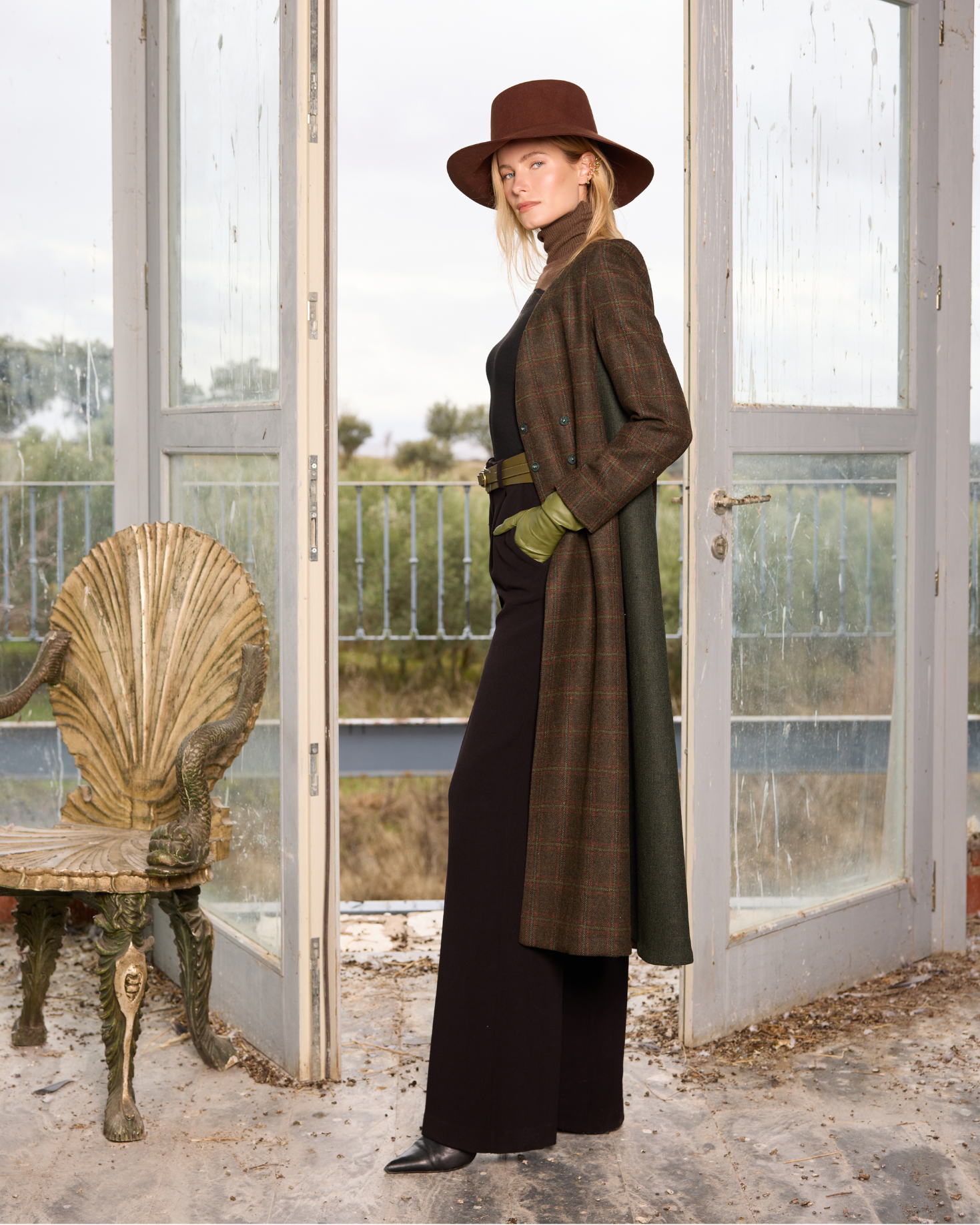 ABRIGO ROMERO CUADROS The IQ Collection