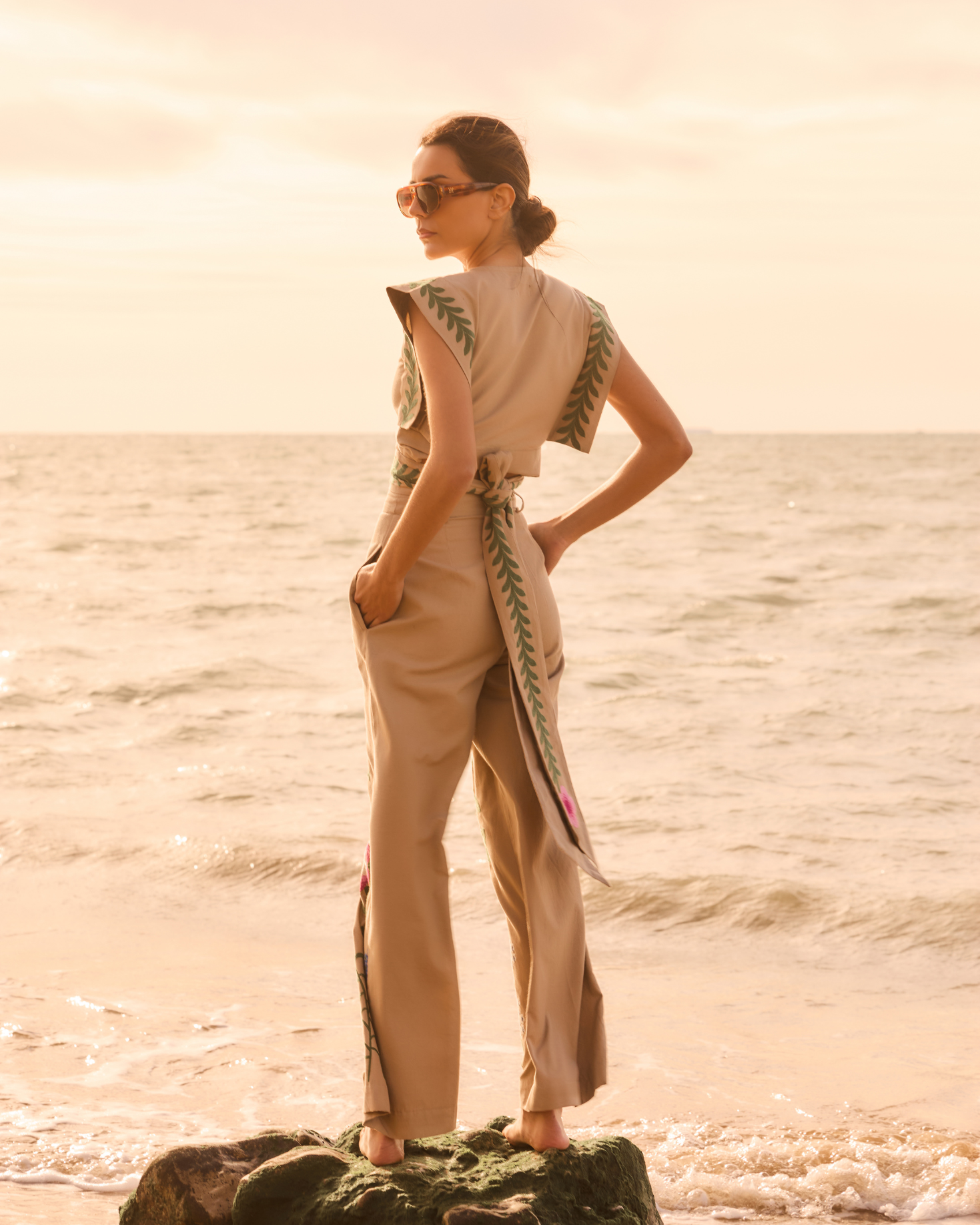 CONJUNTO IRIA The IQ Collection