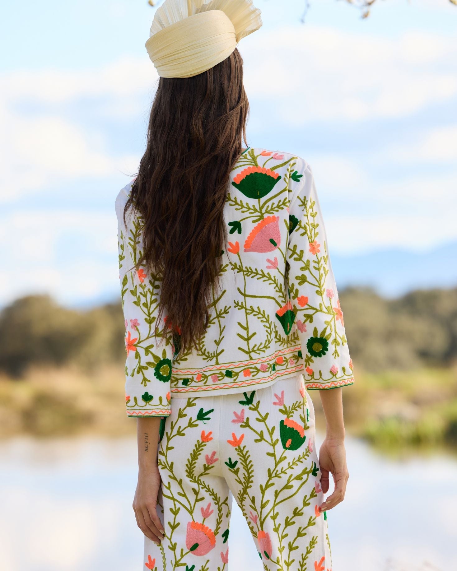 CHAQUETA MALTA BLANCA The IQ Collection
