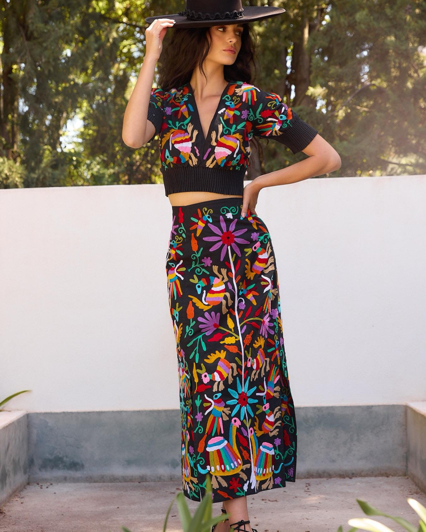 CONJUNTO LANZAROTE NEGRO The IQ Collection