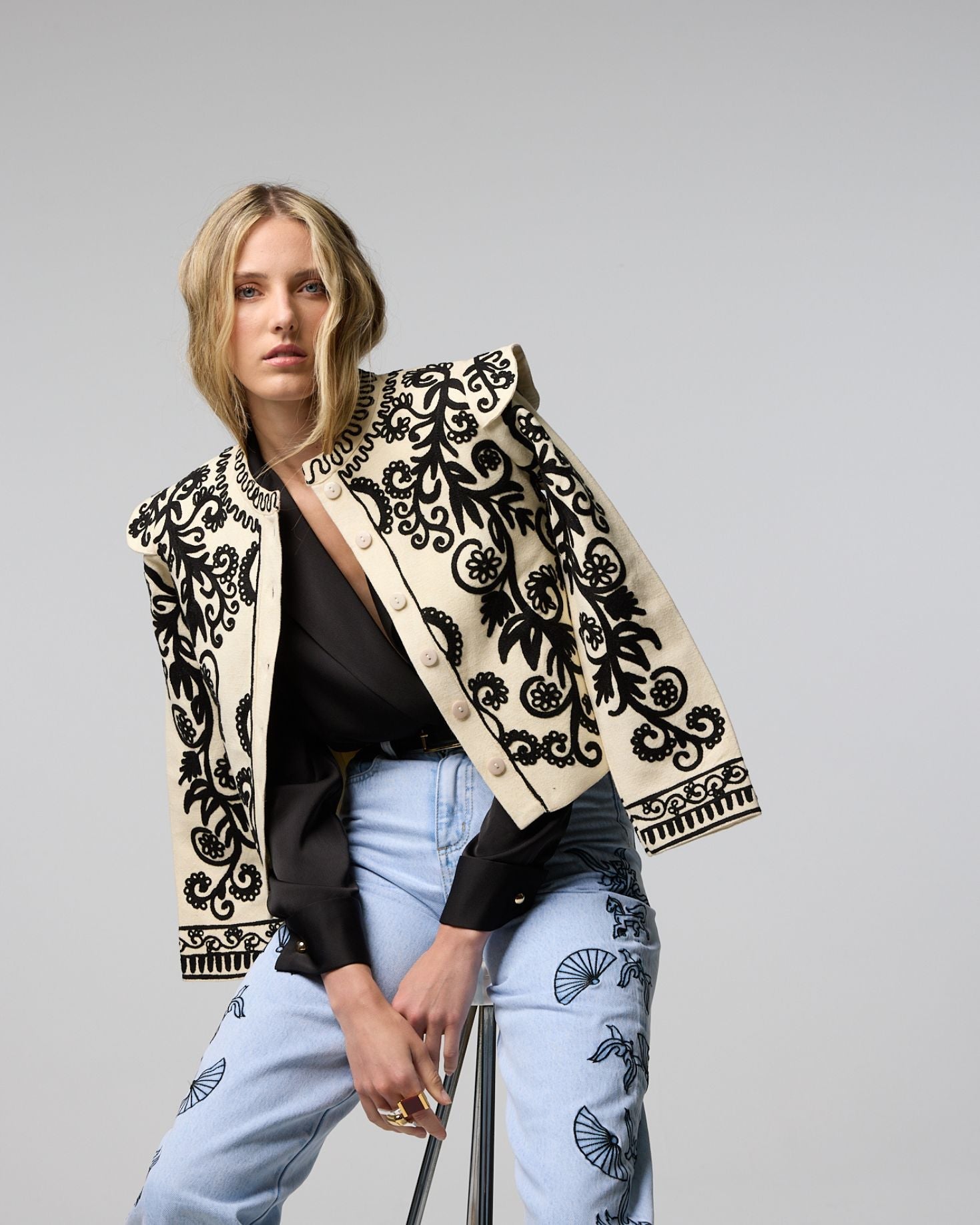 CHAQUETA ESPE BLANCA The IQ Collection