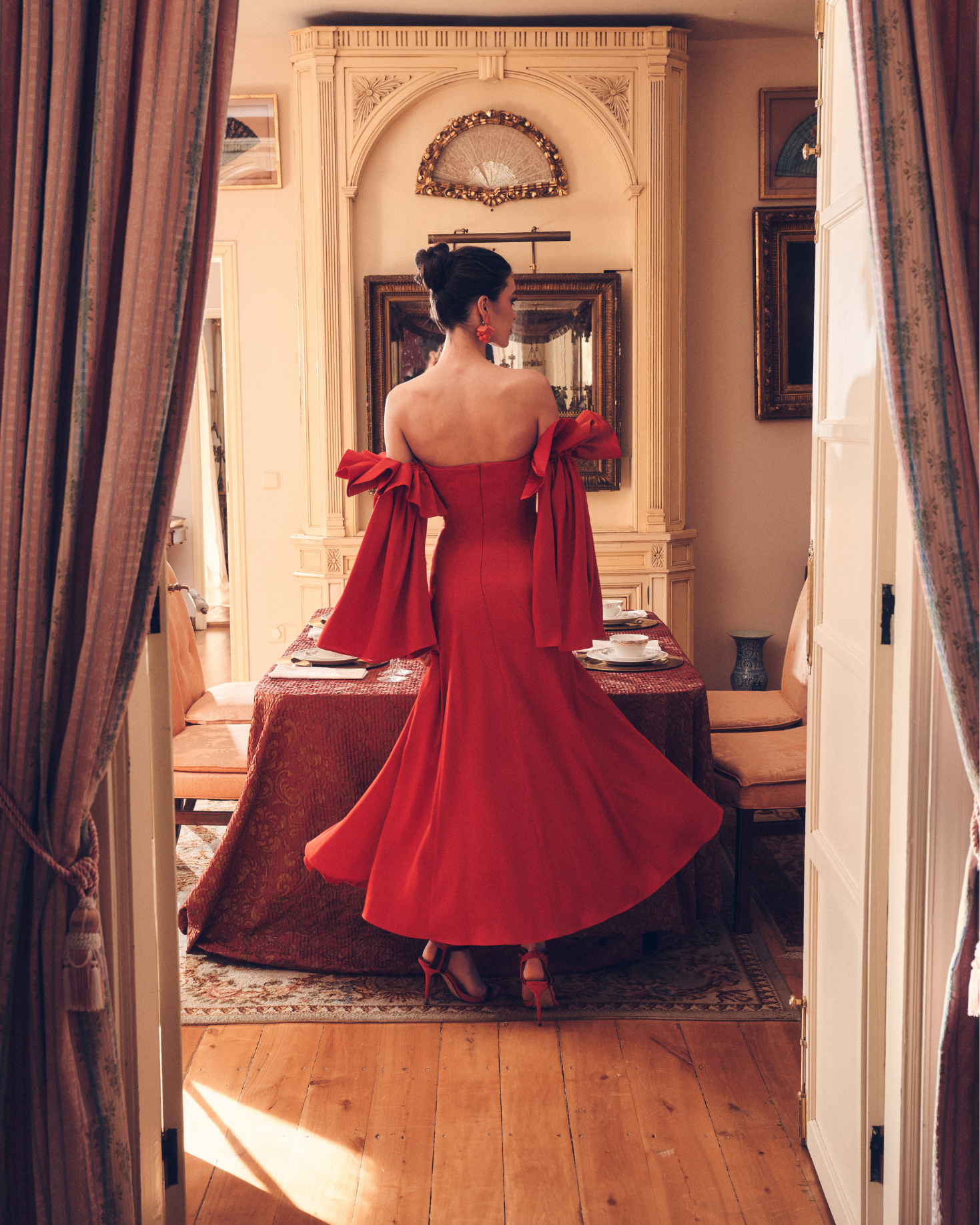 012 The IQ Collection