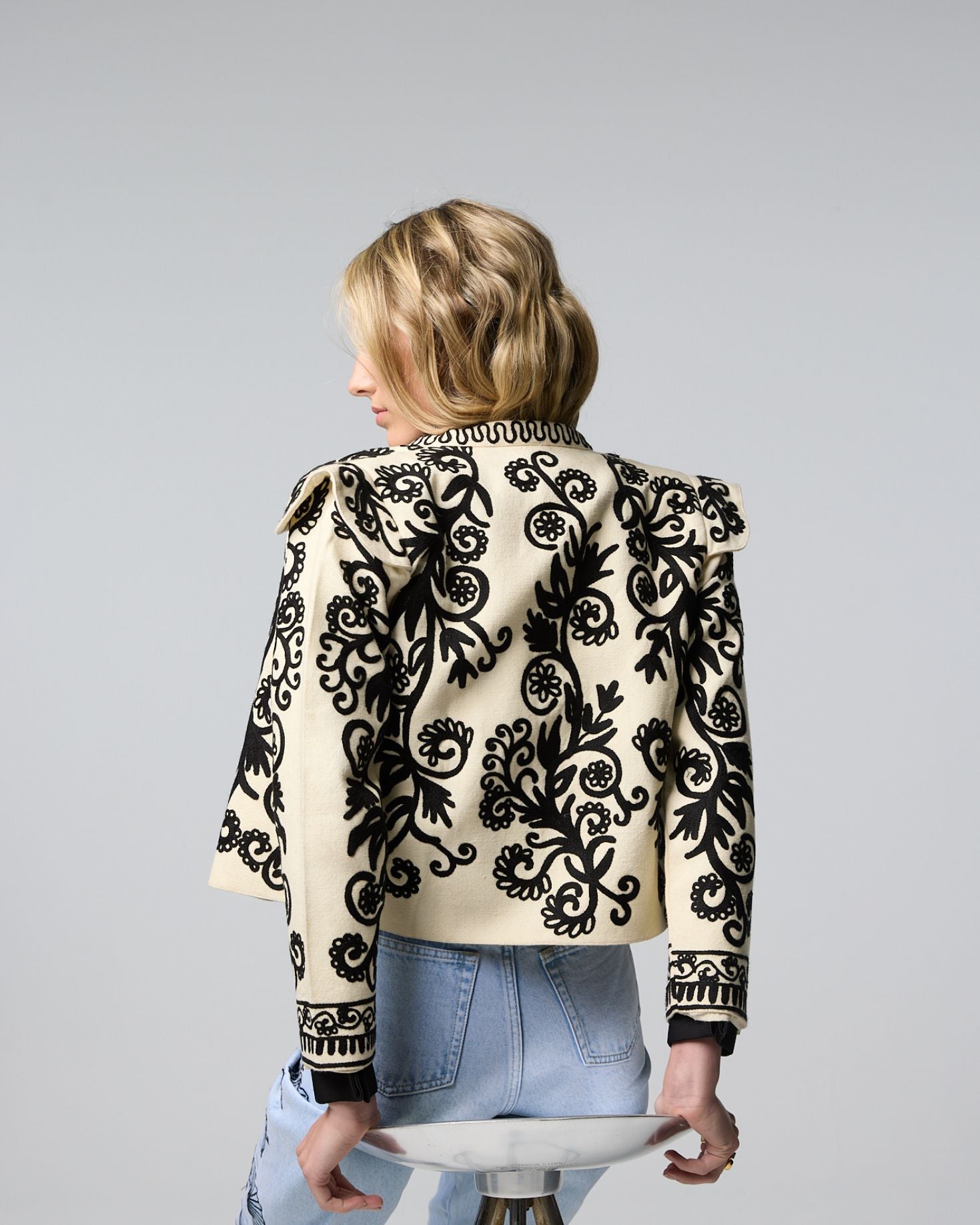 CHAQUETA ESPE BLANCA The IQ Collection