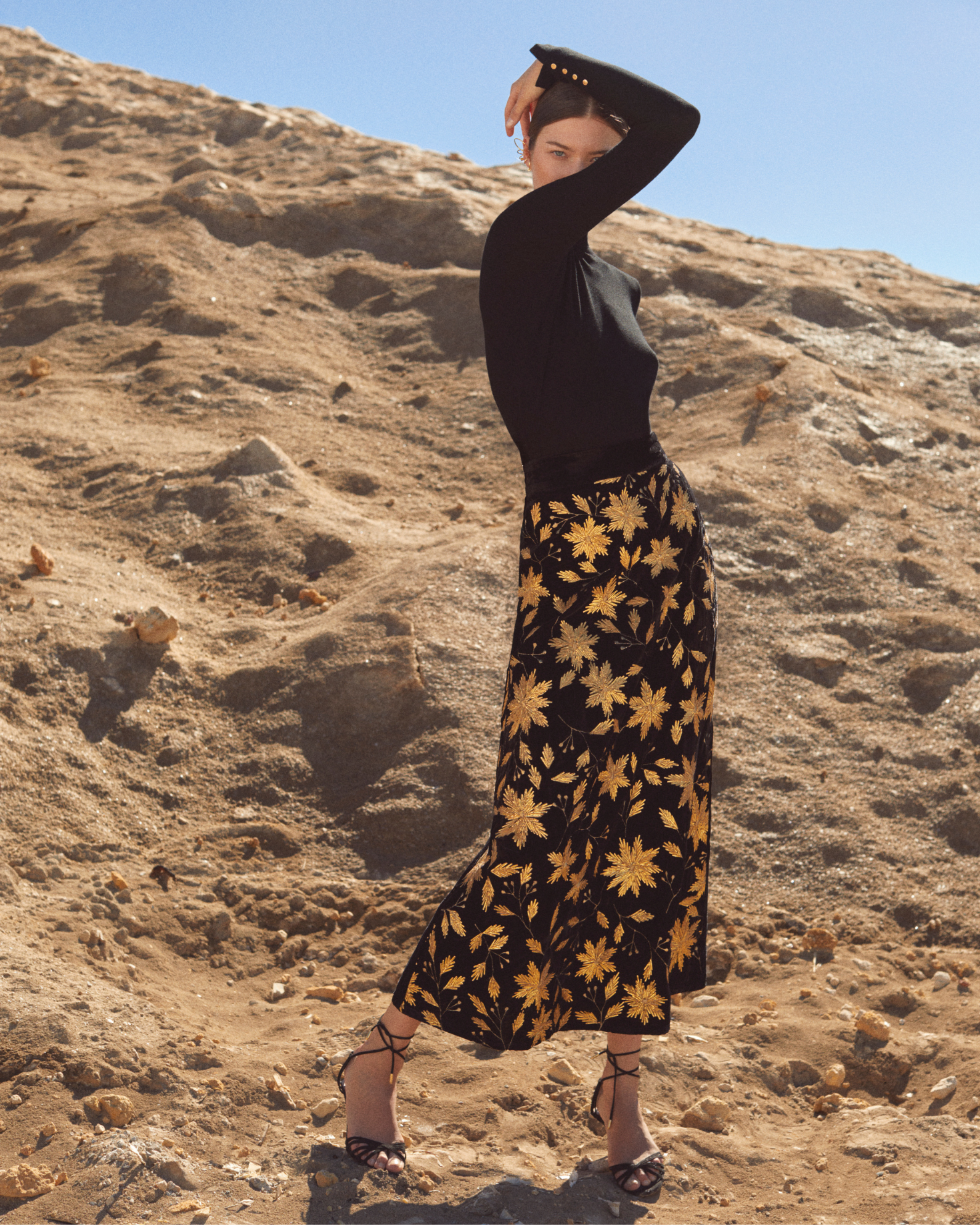 FALDA COVA The IQ Collection