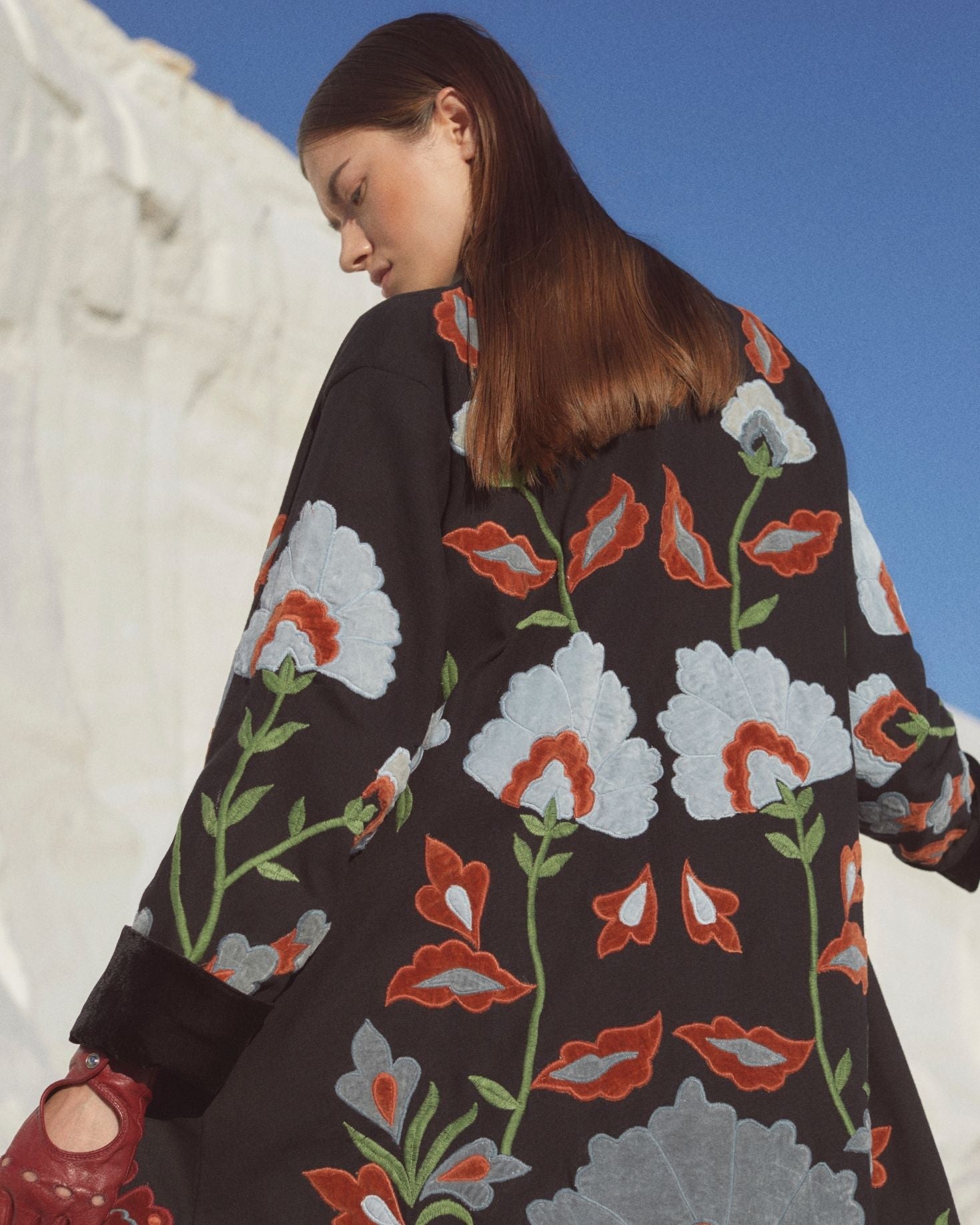 ABRIGO ELOISA The IQ Collection