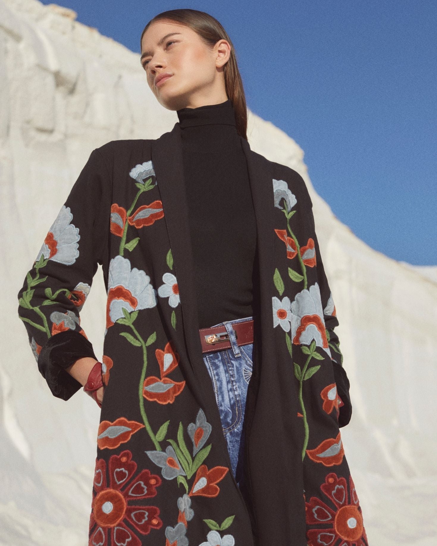 ABRIGO ELOISA The IQ Collection