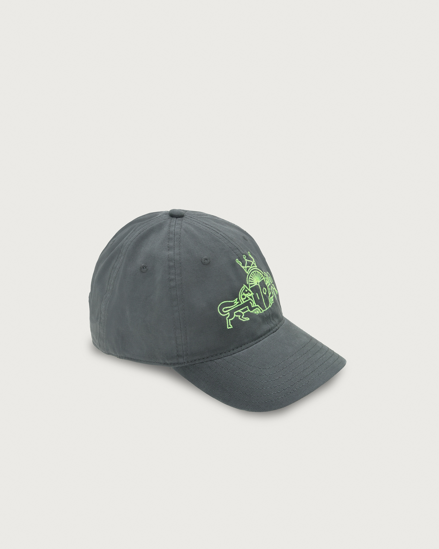 GORRA JUANA GRIS BORDADA The IQ Collection