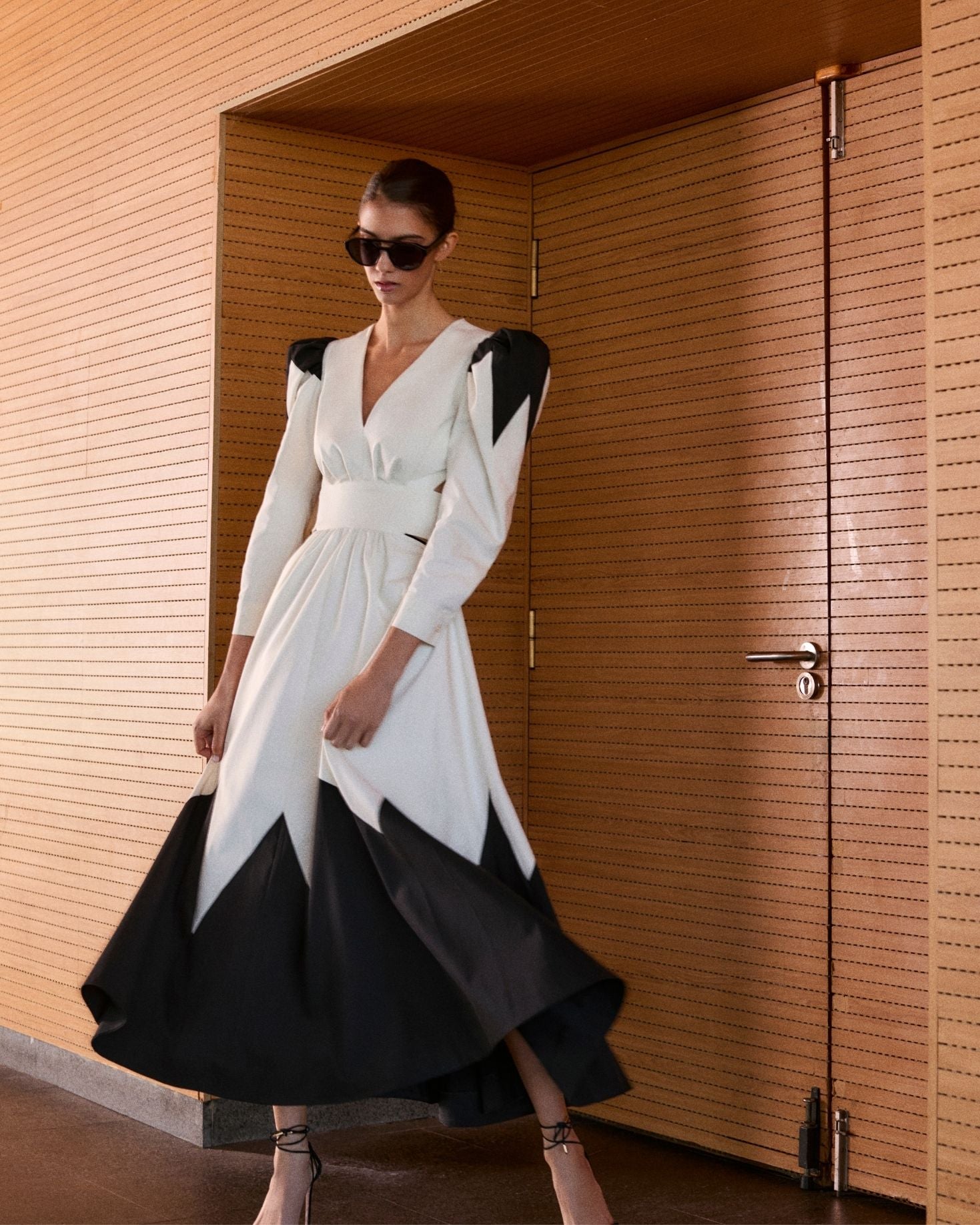 VESTIDO CHIARA CRUDO The IQ Collection