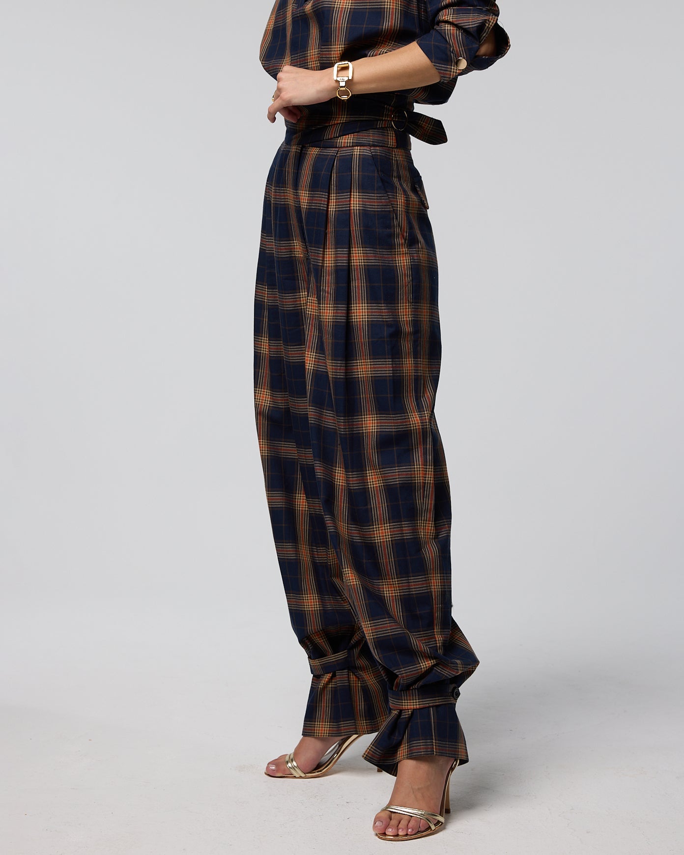 PANTALÓN ERIN CUADROS The IQ Collection