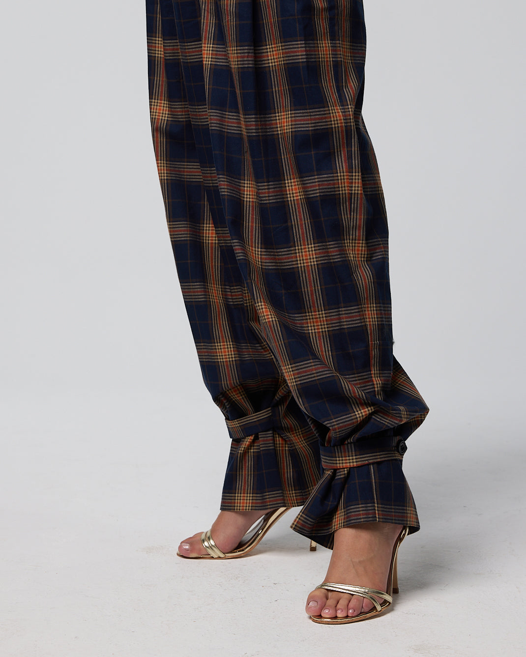 PANTALÓN ERIN CUADROS The IQ Collection