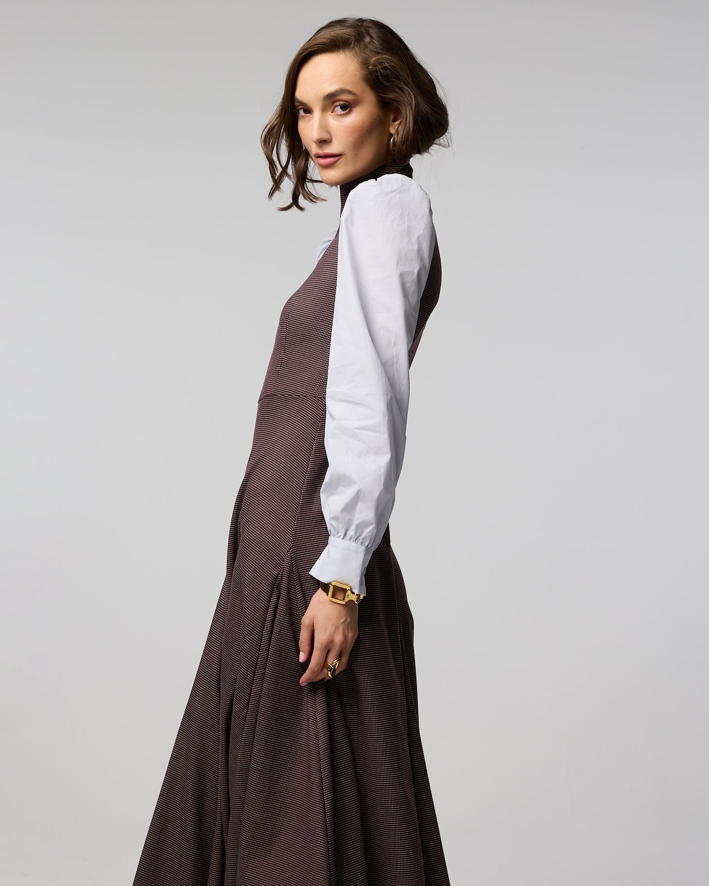 VESTIDO AIDAN GRANATE The IQ Collection