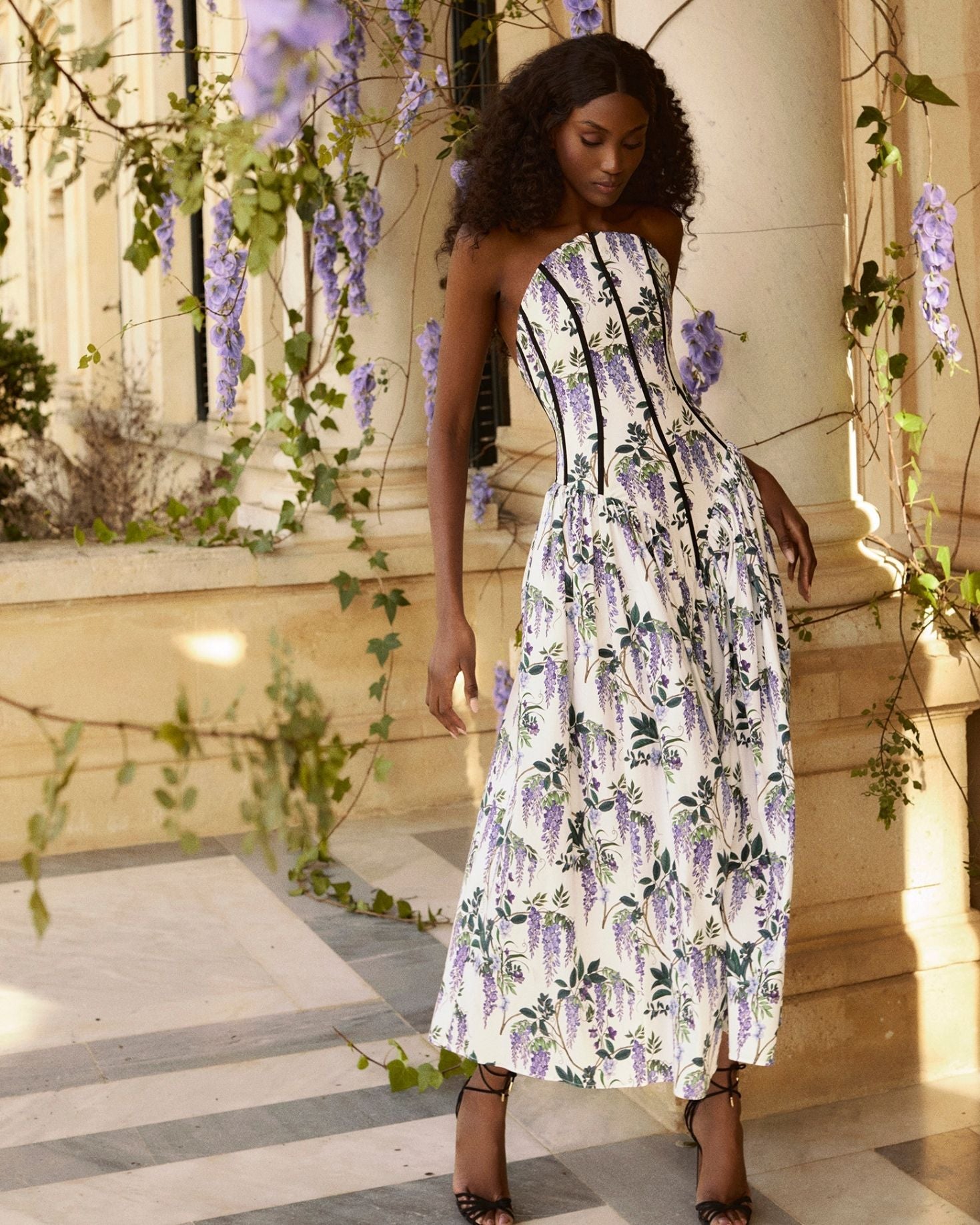 VESTIDO WISTERIA MASQUERADE The IQ Collection