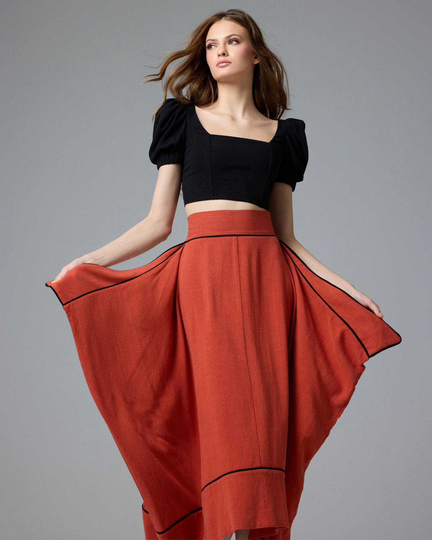 TOP NOELIA NEGRO The IQ Collection