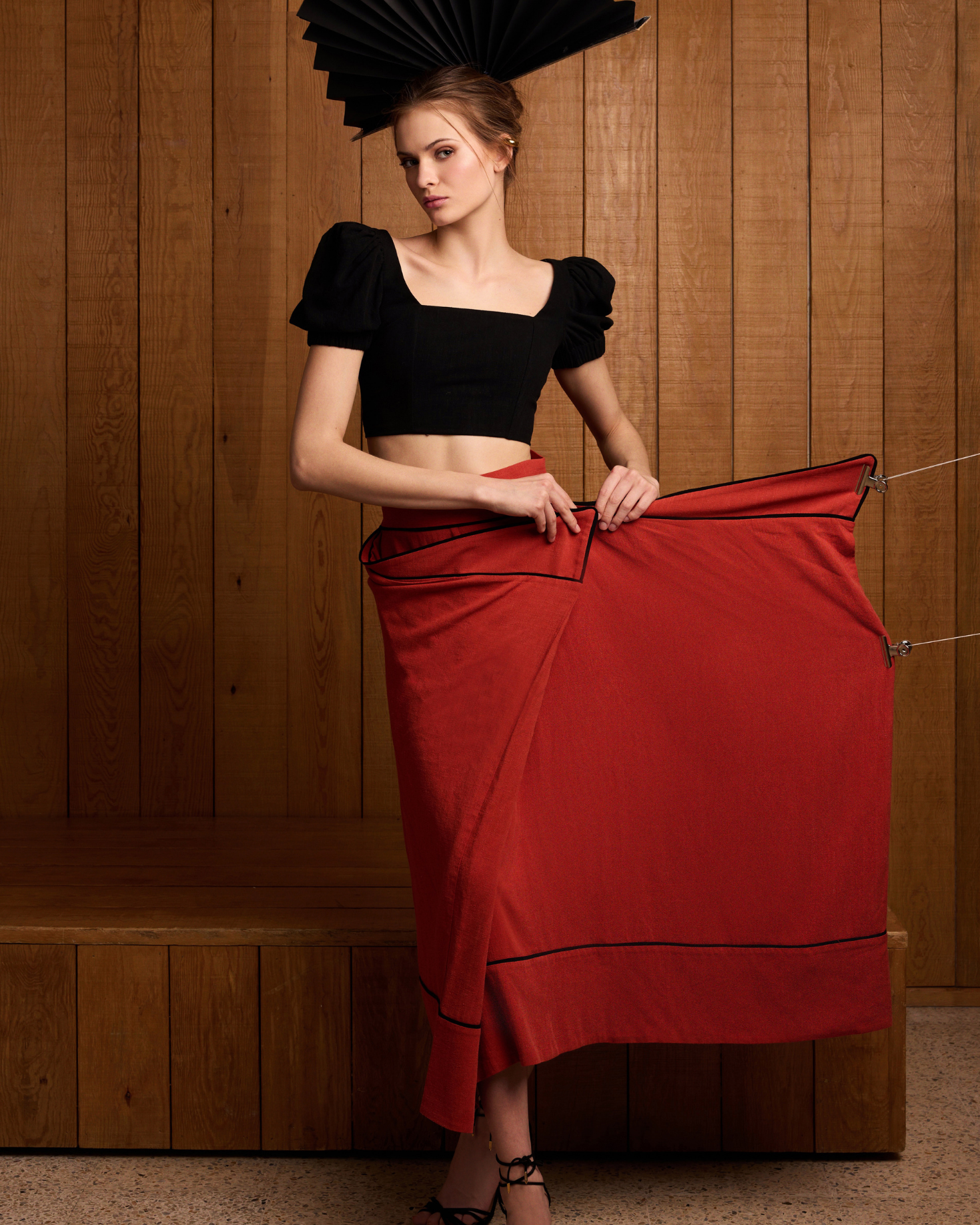 TOP NOELIA NEGRO The IQ Collection