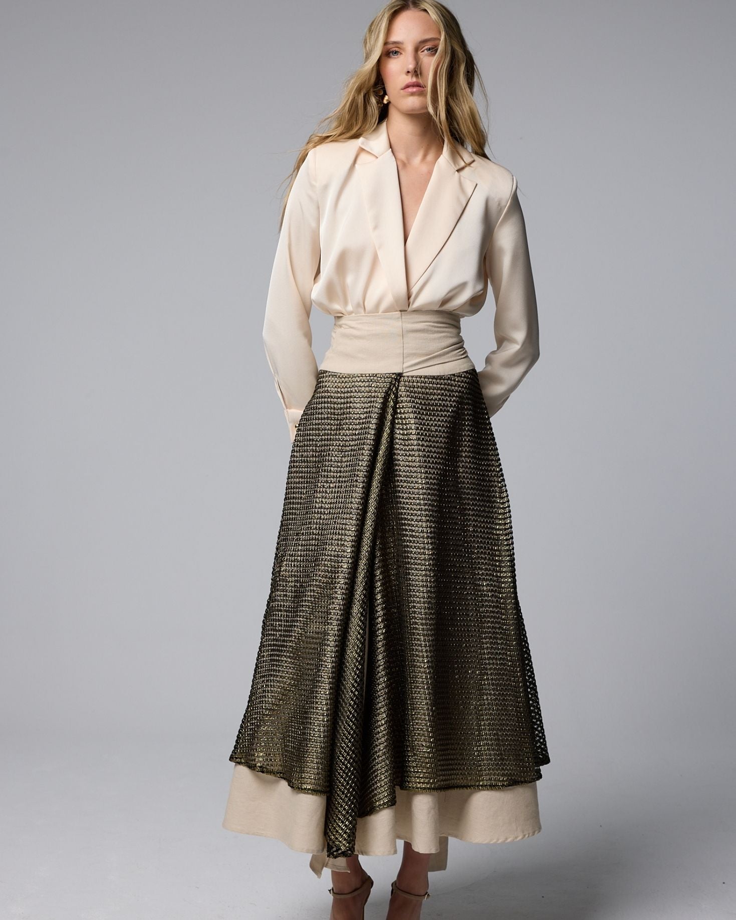 BODY SAILOR BEIGE The IQ Collection