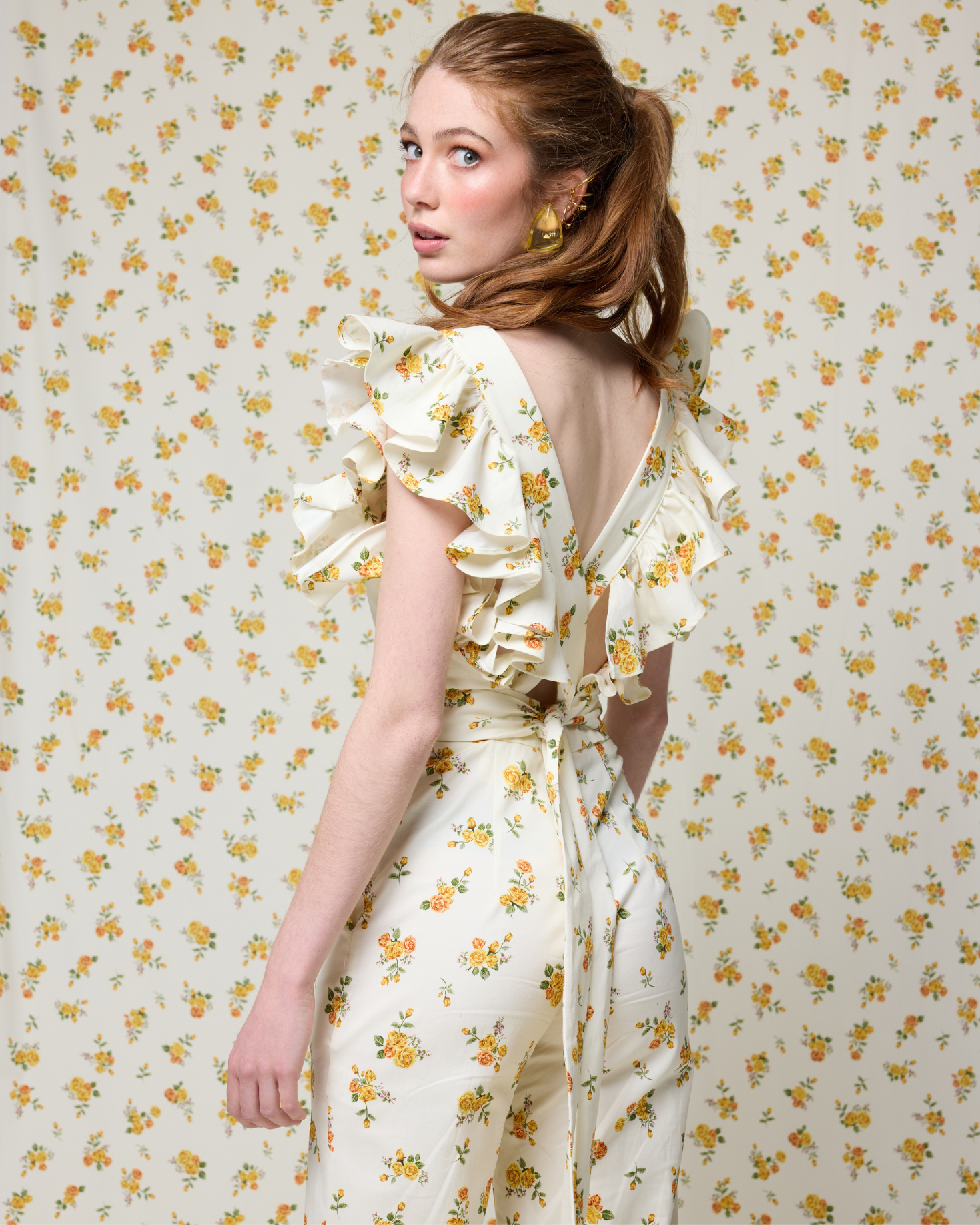 MONO ELISABETH FLORES The IQ Collection