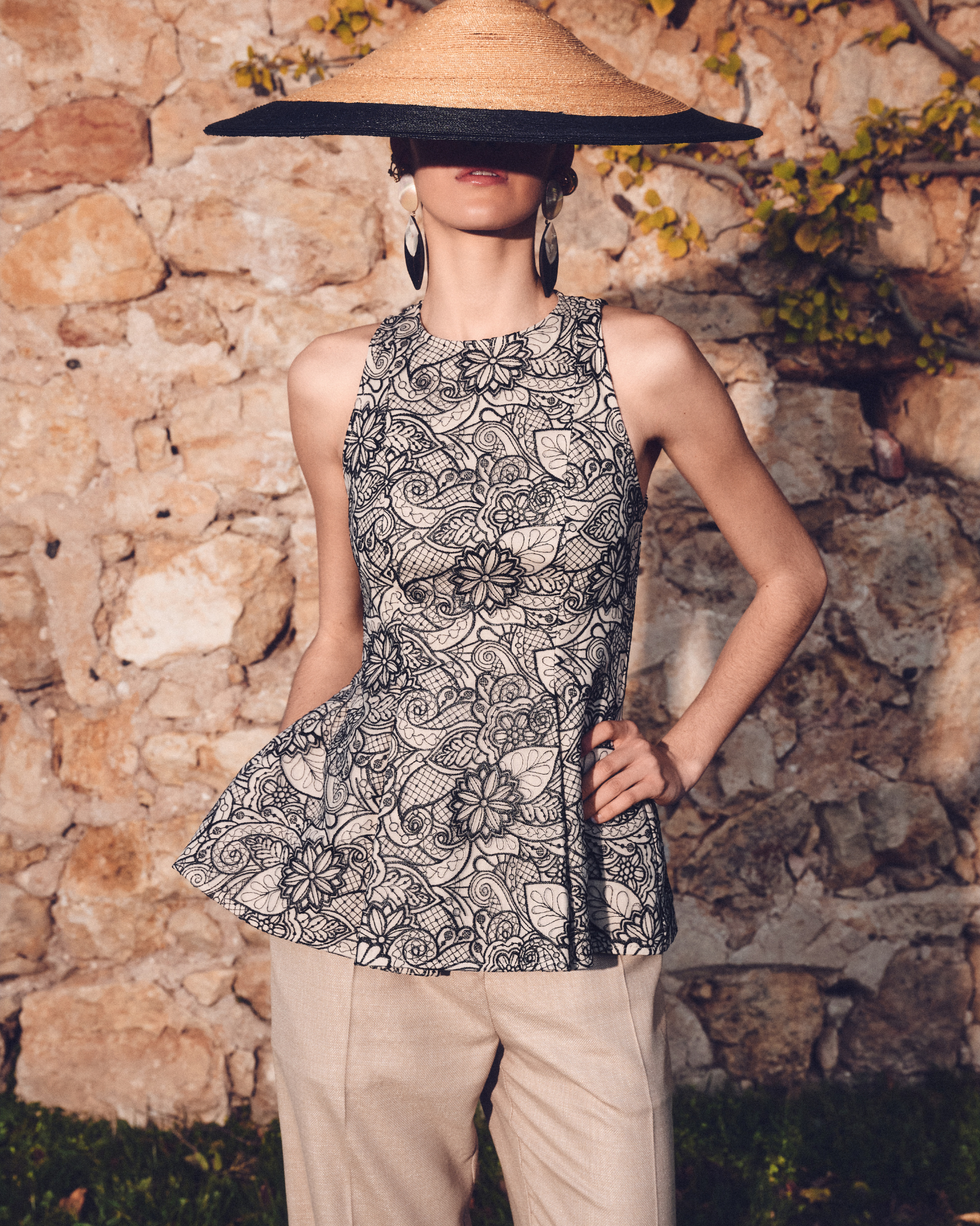 013 The IQ Collection