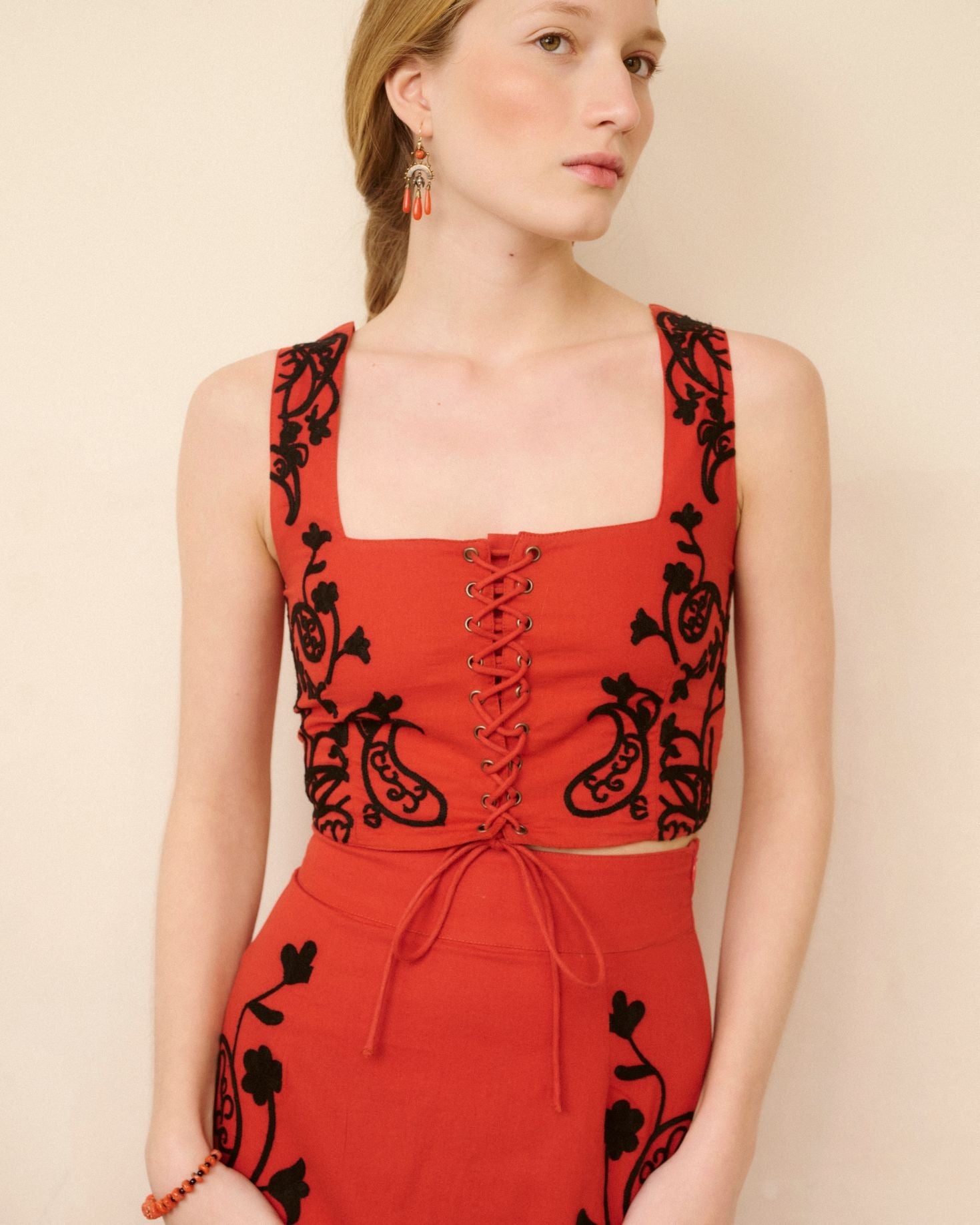 CONJUNTO NERA The IQ Collection