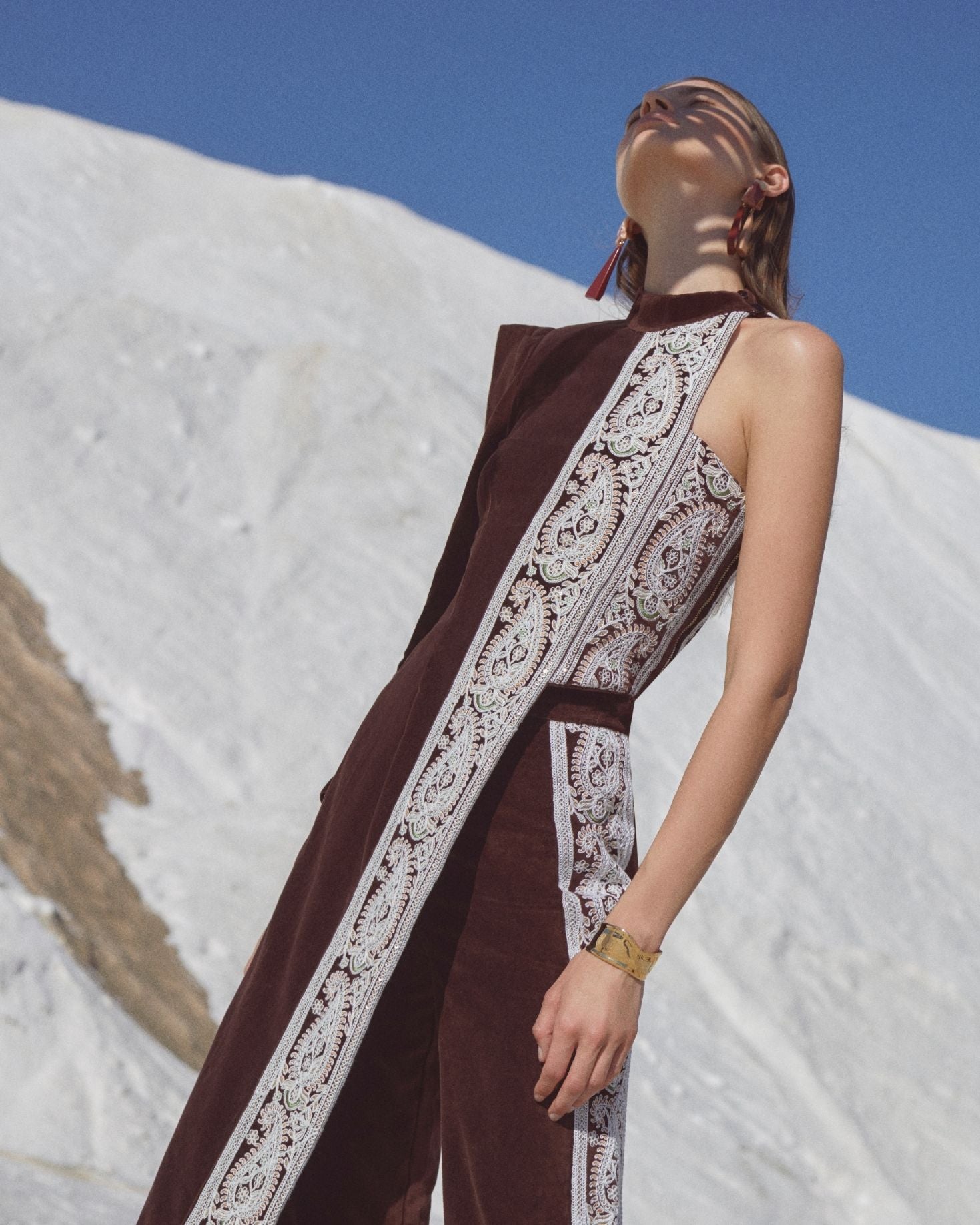 TOP FONTANA MARRÓN The IQ Collection