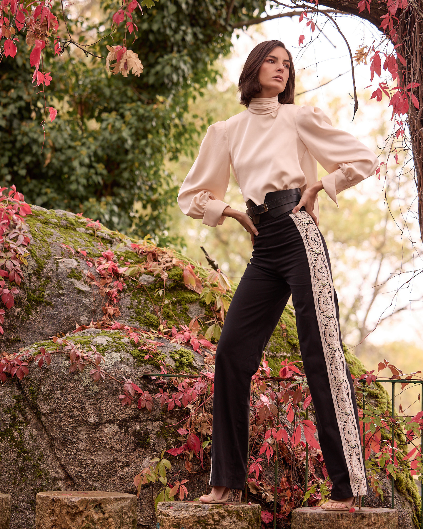 PANTALÓN SAETA NEGRO The IQ Collection