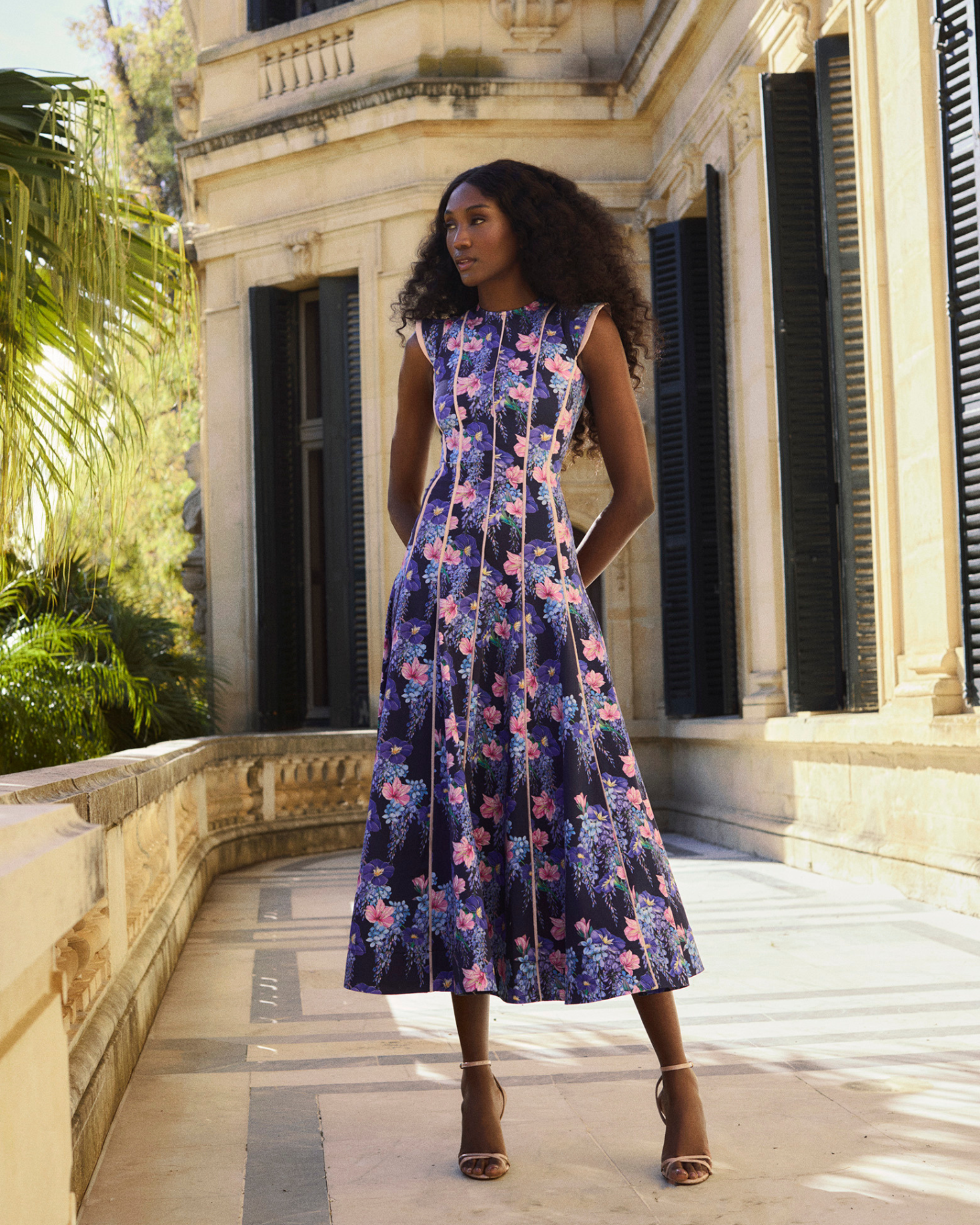 VESTIDO MIDNIGHT TEA The IQ Collection