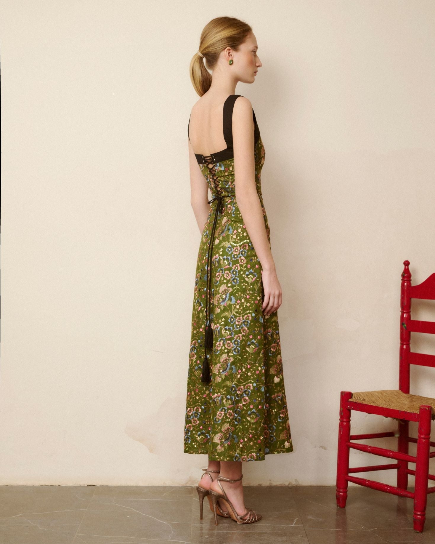 VESTIDO OASIS The IQ Collection