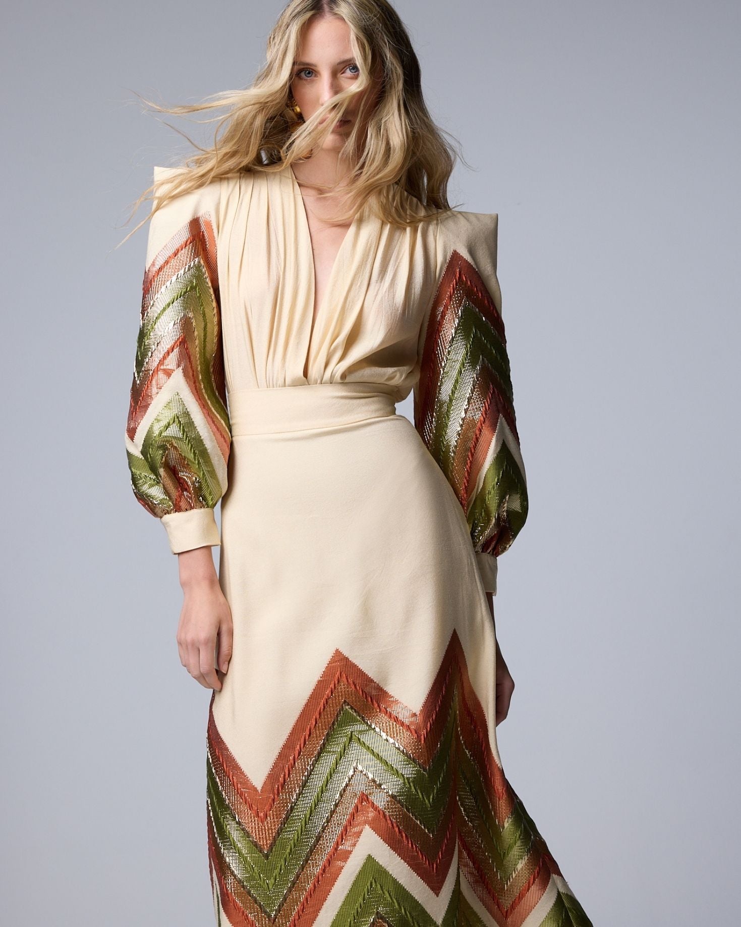 CONJUNTO DUEÑAS BEIGE The IQ Collection