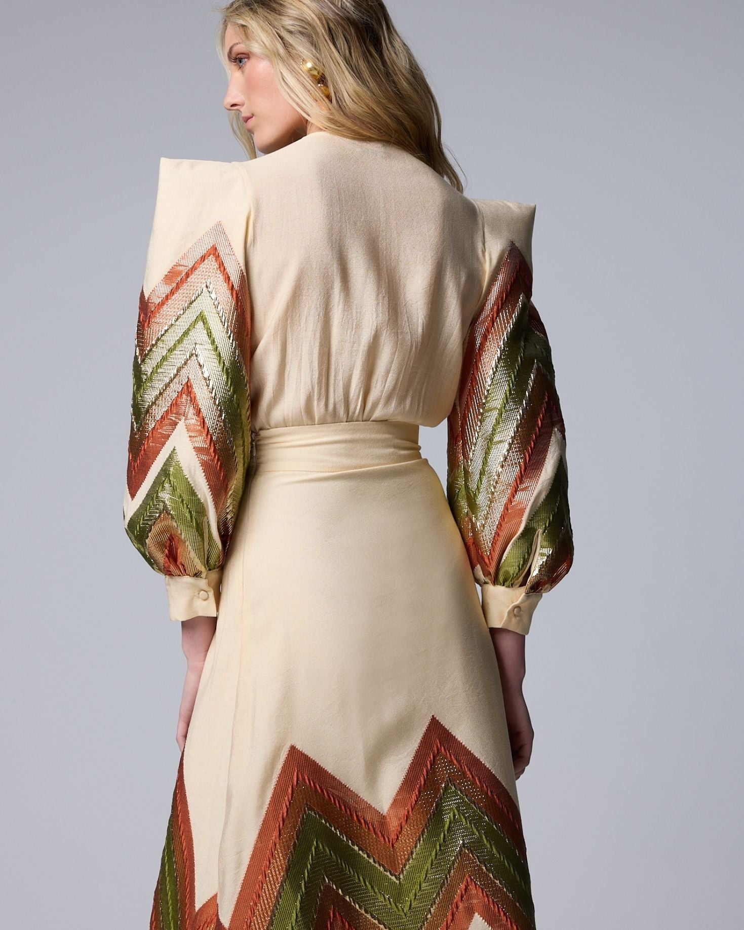 CONJUNTO DUEÑAS BEIGE The IQ Collection