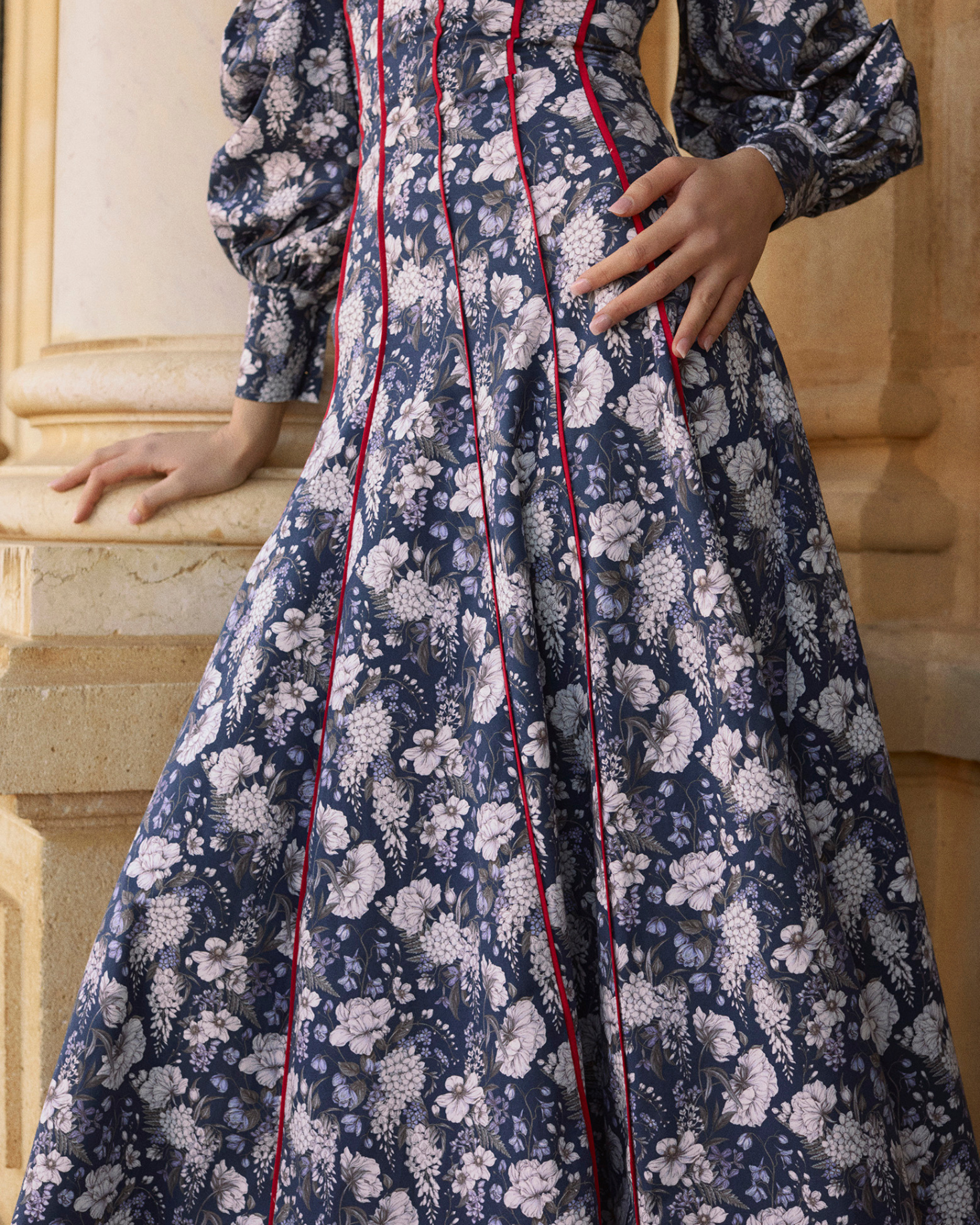 VESTIDO MAYFAIR WISTERIA The IQ Collection