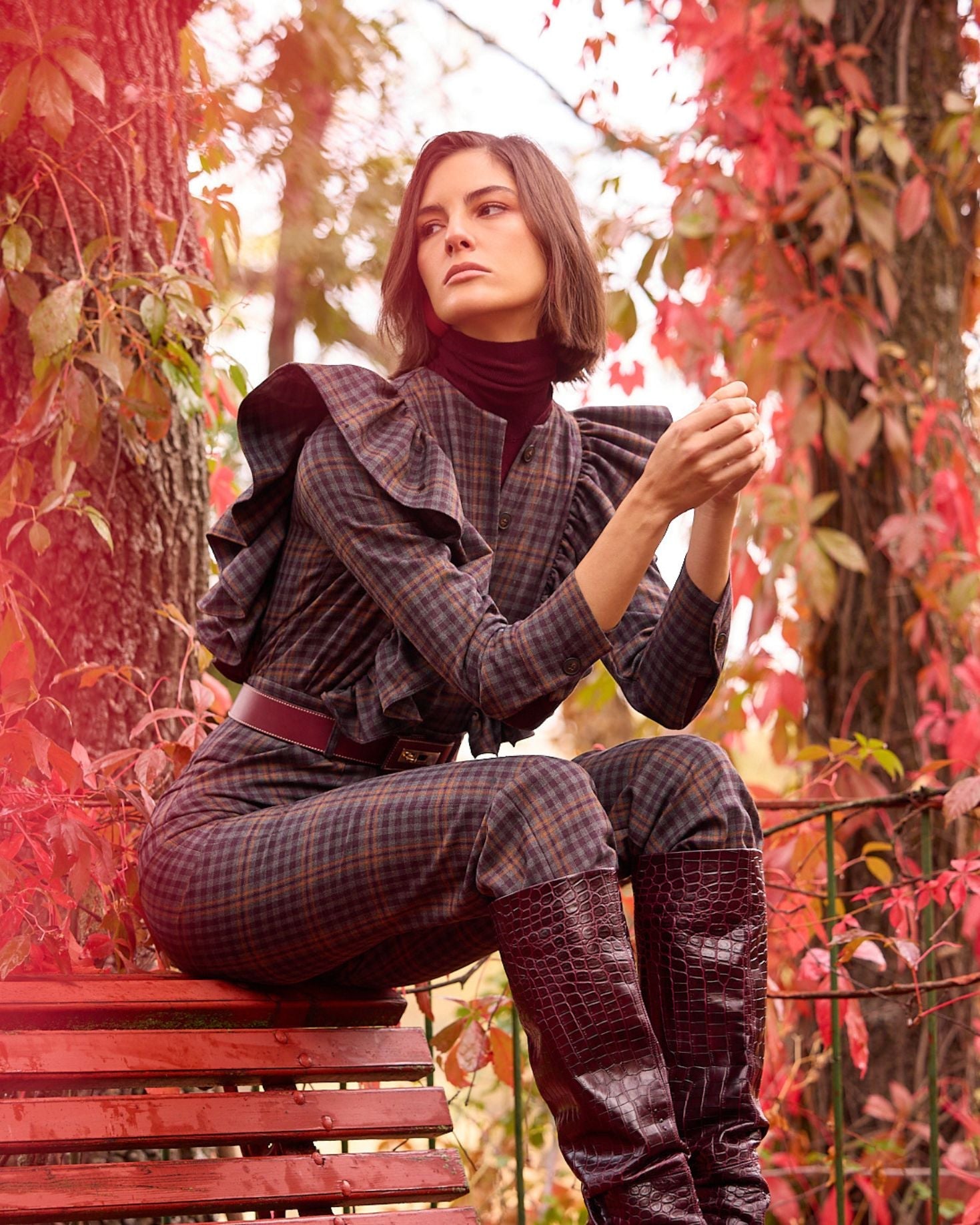 MONO TANA BERENJENA The IQ Collection