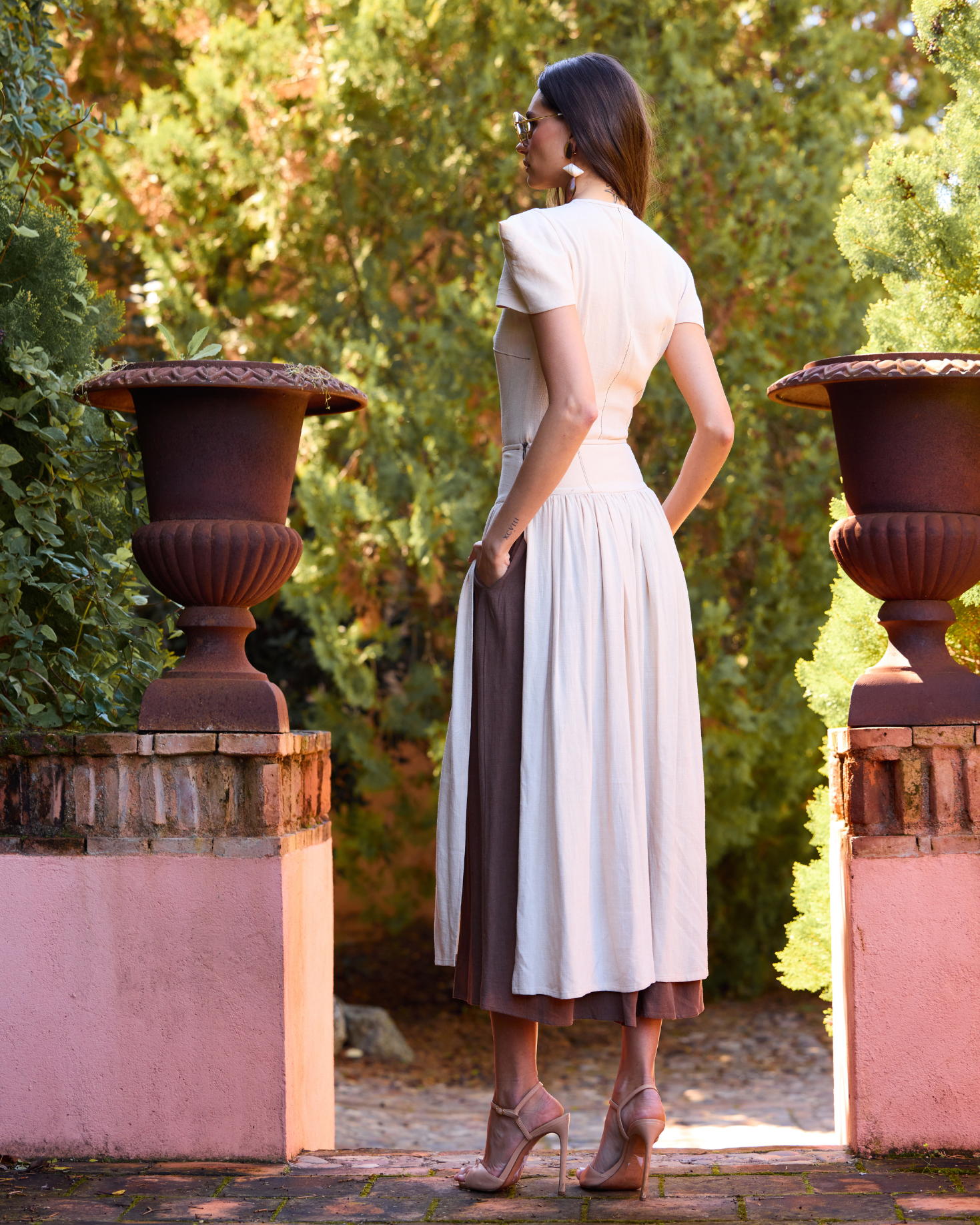 FALDA IRENE BEIGE The IQ Collection