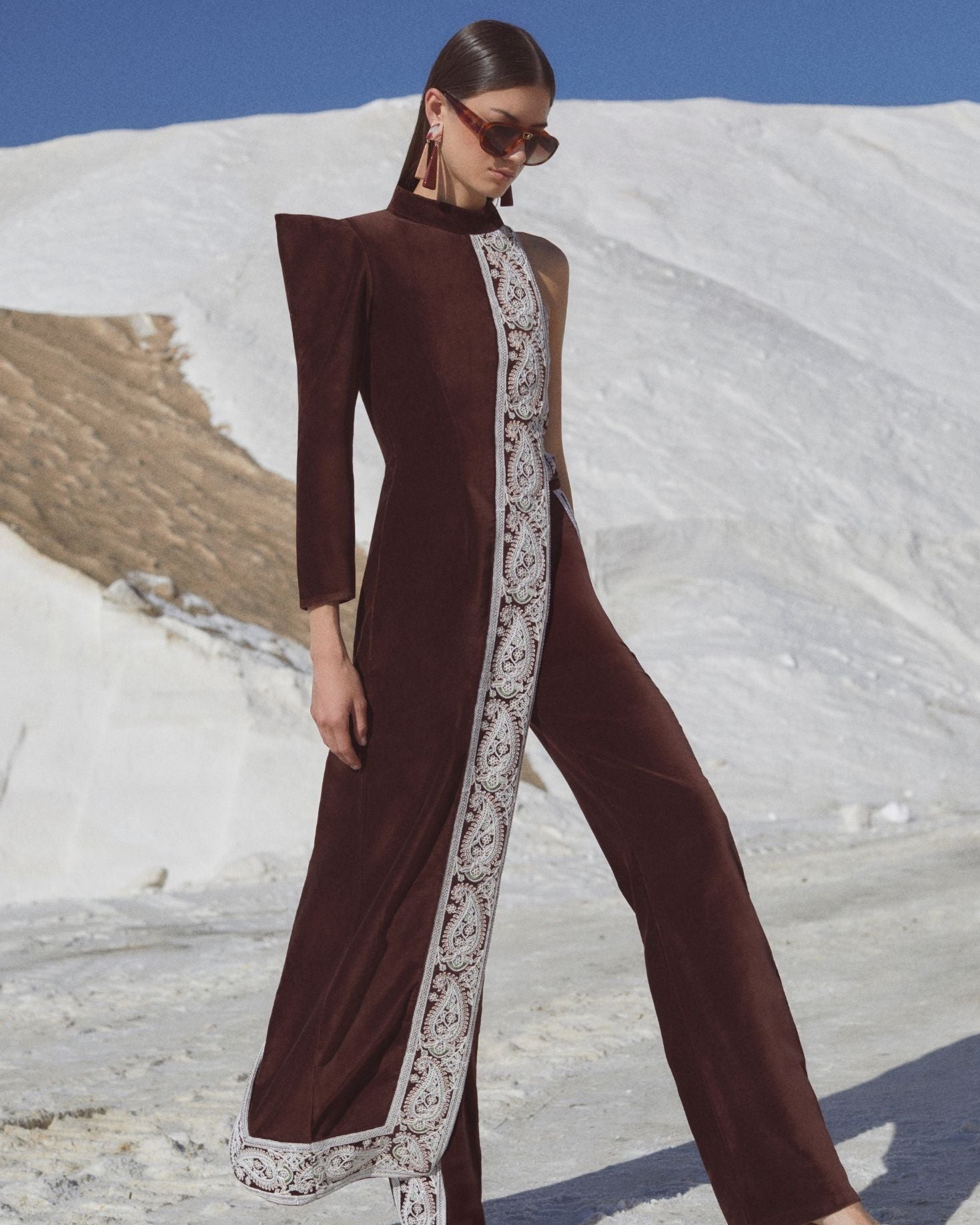 PANTALÓN SAETA MARRÓN The IQ Collection