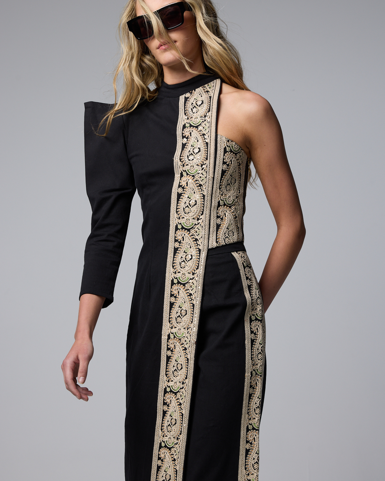 TOP FONTANA BORDADO The IQ Collection