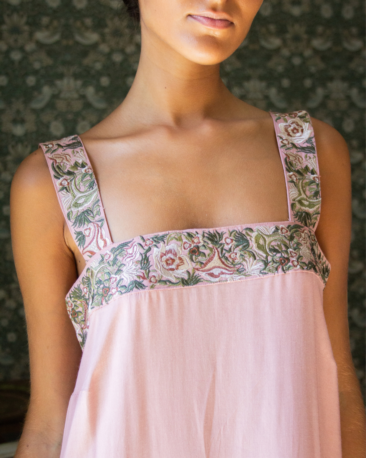 CAMISÓN OFELIA (Rosa) The IQ Collection