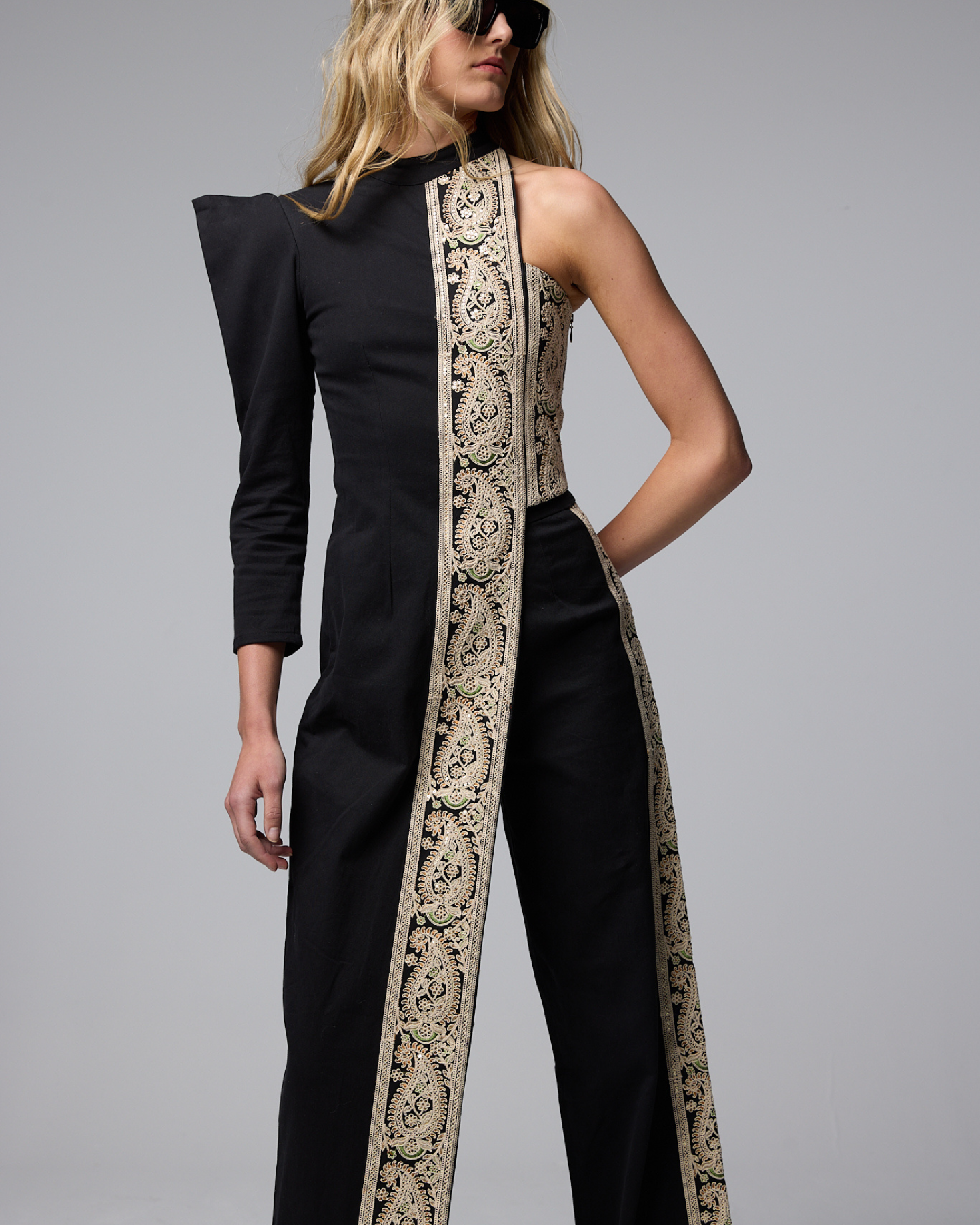 TOP FONTANA BORDADO The IQ Collection