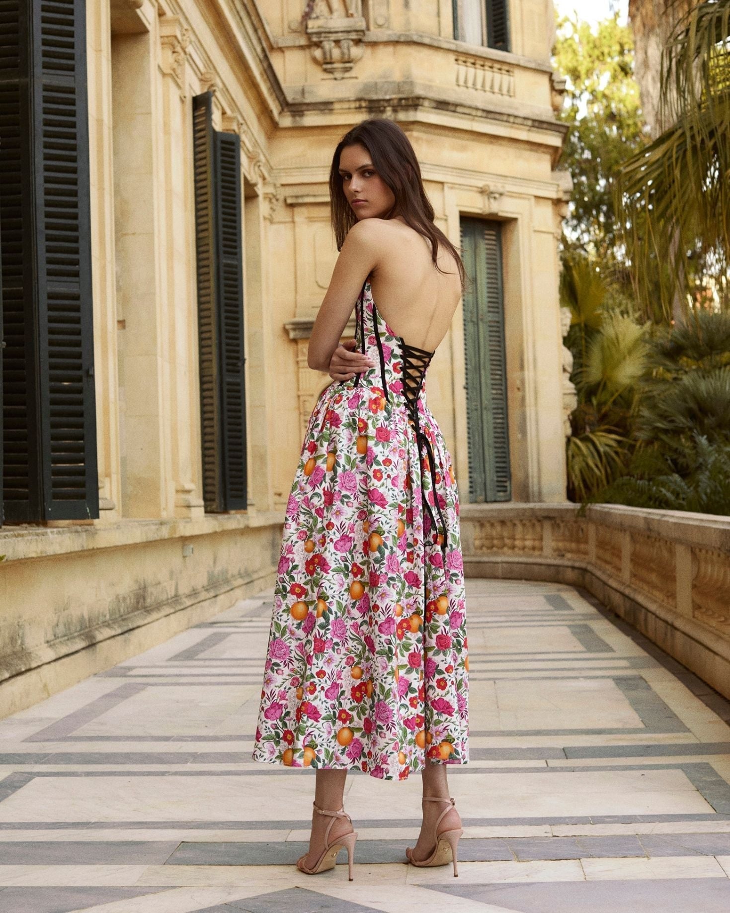 VESTIDO ORANGES MASQUERADE The IQ Collection