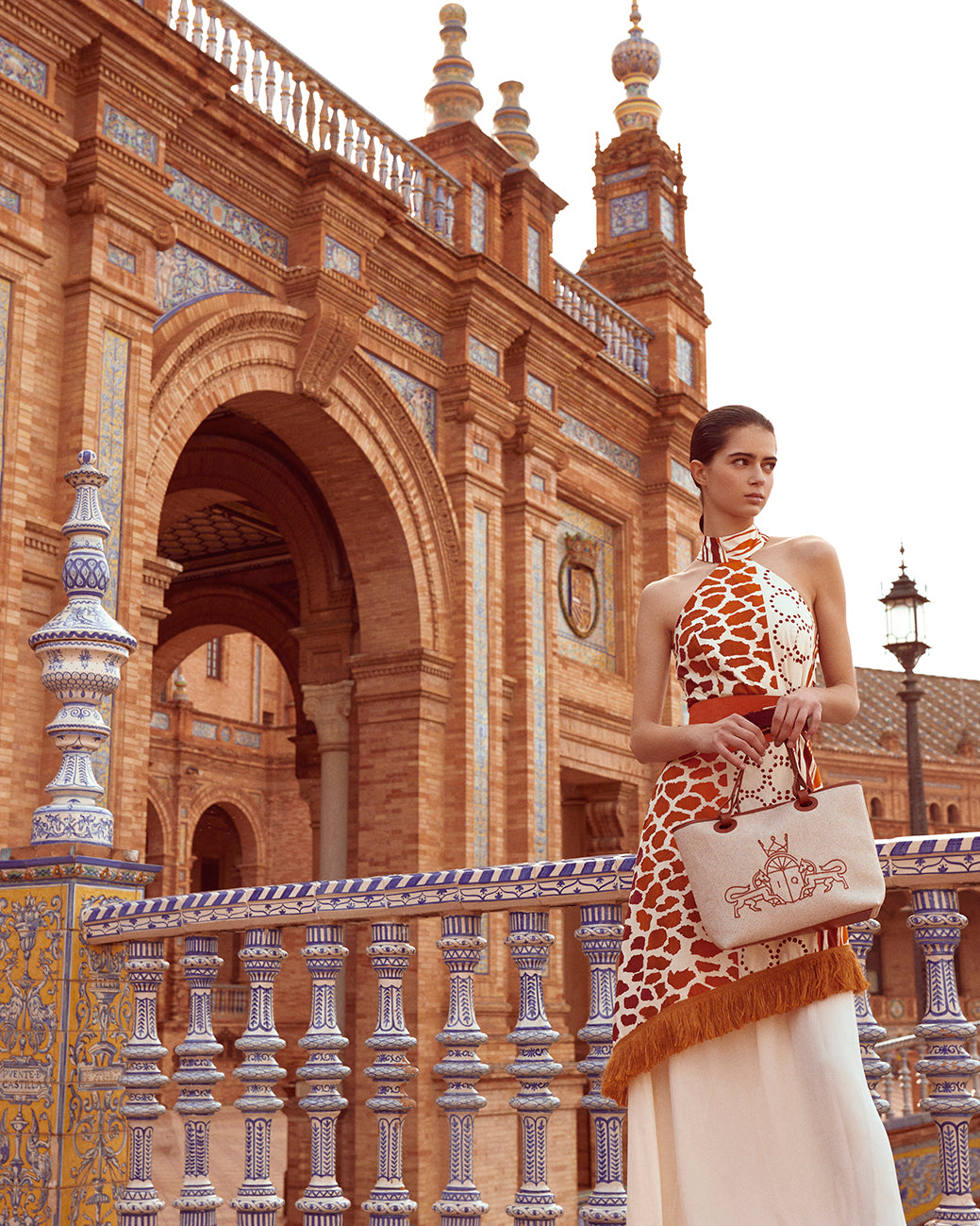 BOLSO SOPHIE MARRÓN PEQUEÑO The IQ Collection