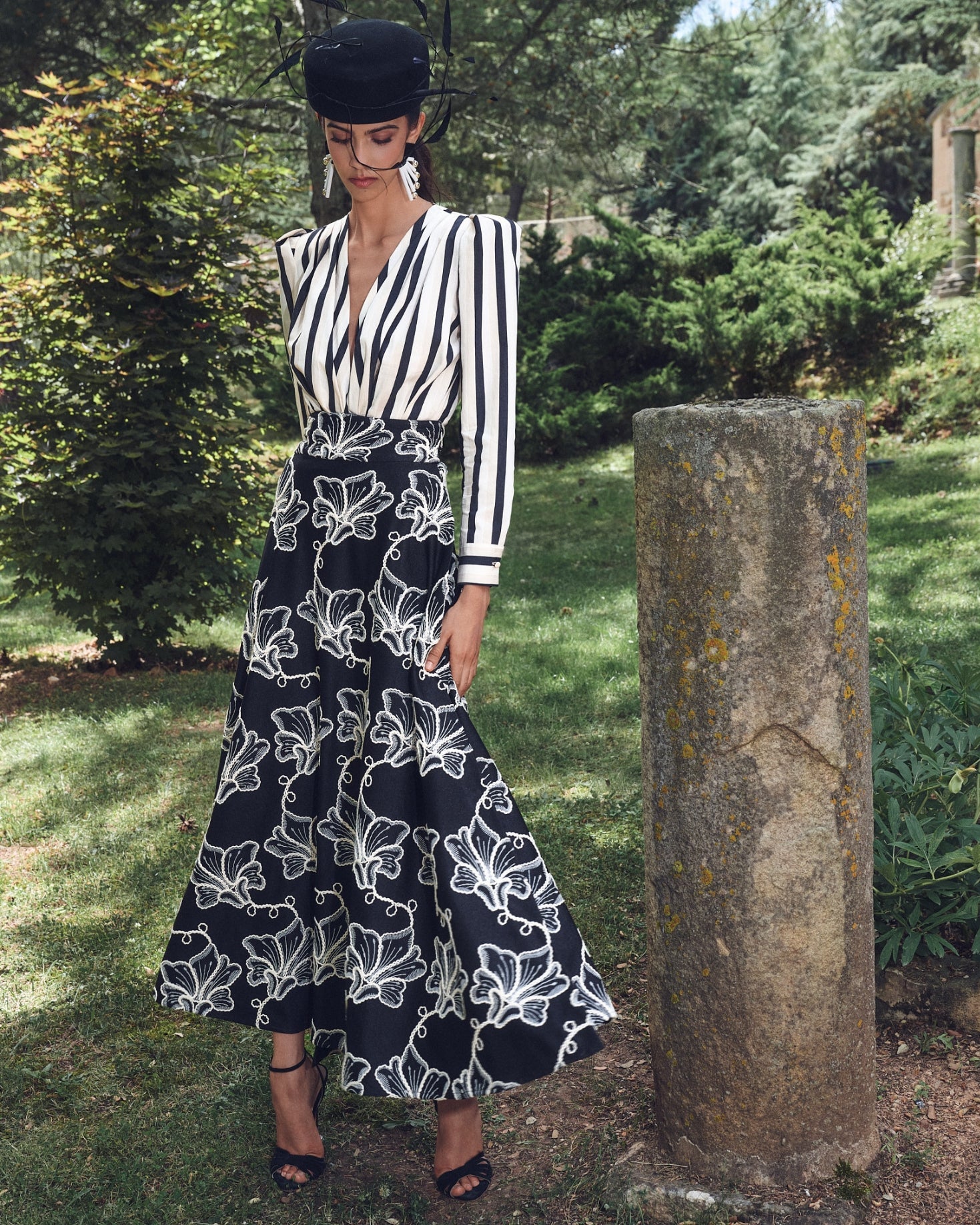 FALDA CLIO FLORES The IQ Collection