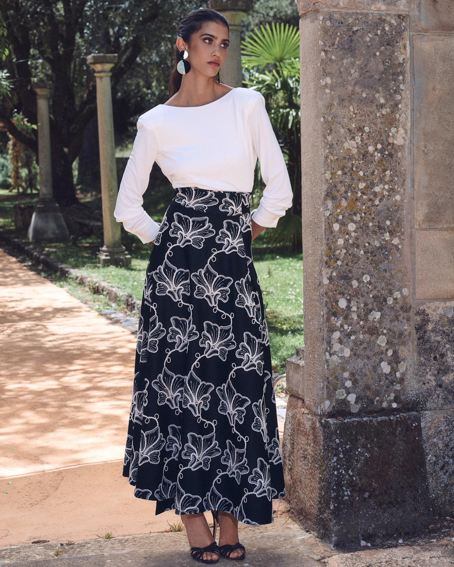 FALDA CLIO FLORES The IQ Collection