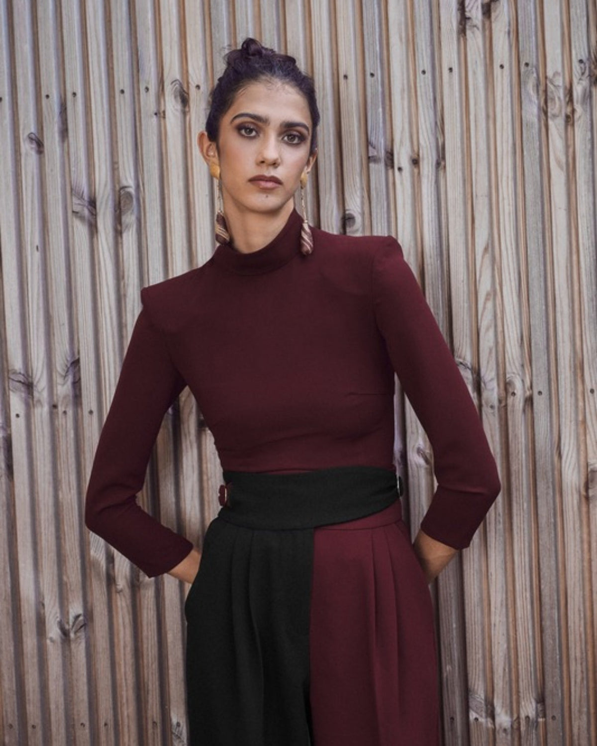 TOP AYALA BURDEOS The IQ Collection