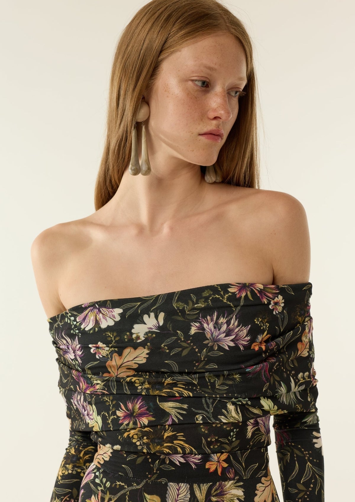 CONJUNTO CLAU FLORES The IQ Collection