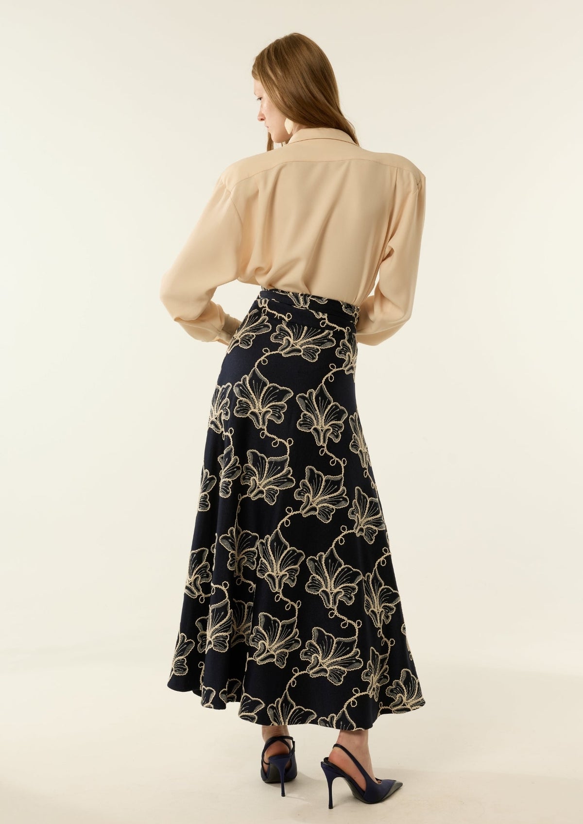 FALDA CLIO FLORES MARINO The IQ Collection