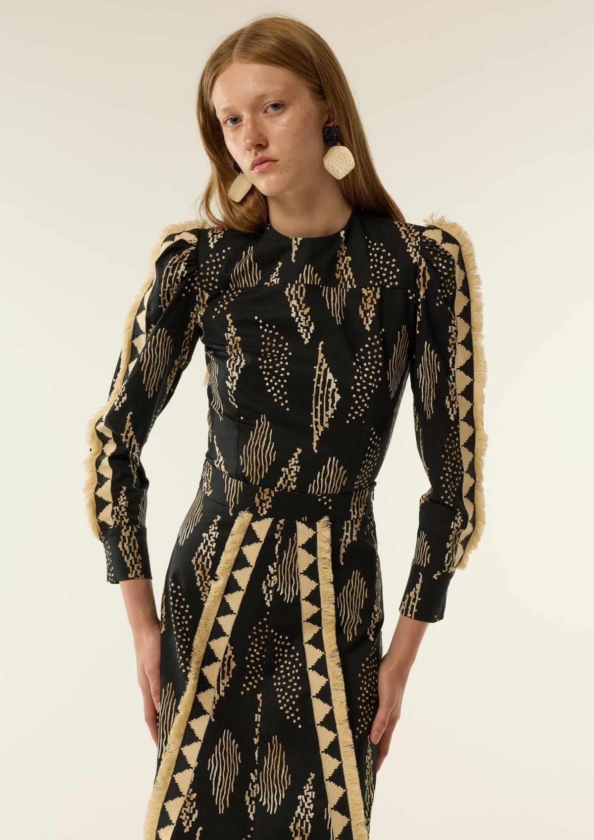 CAMISA ELVA NEGRO The IQ Collection